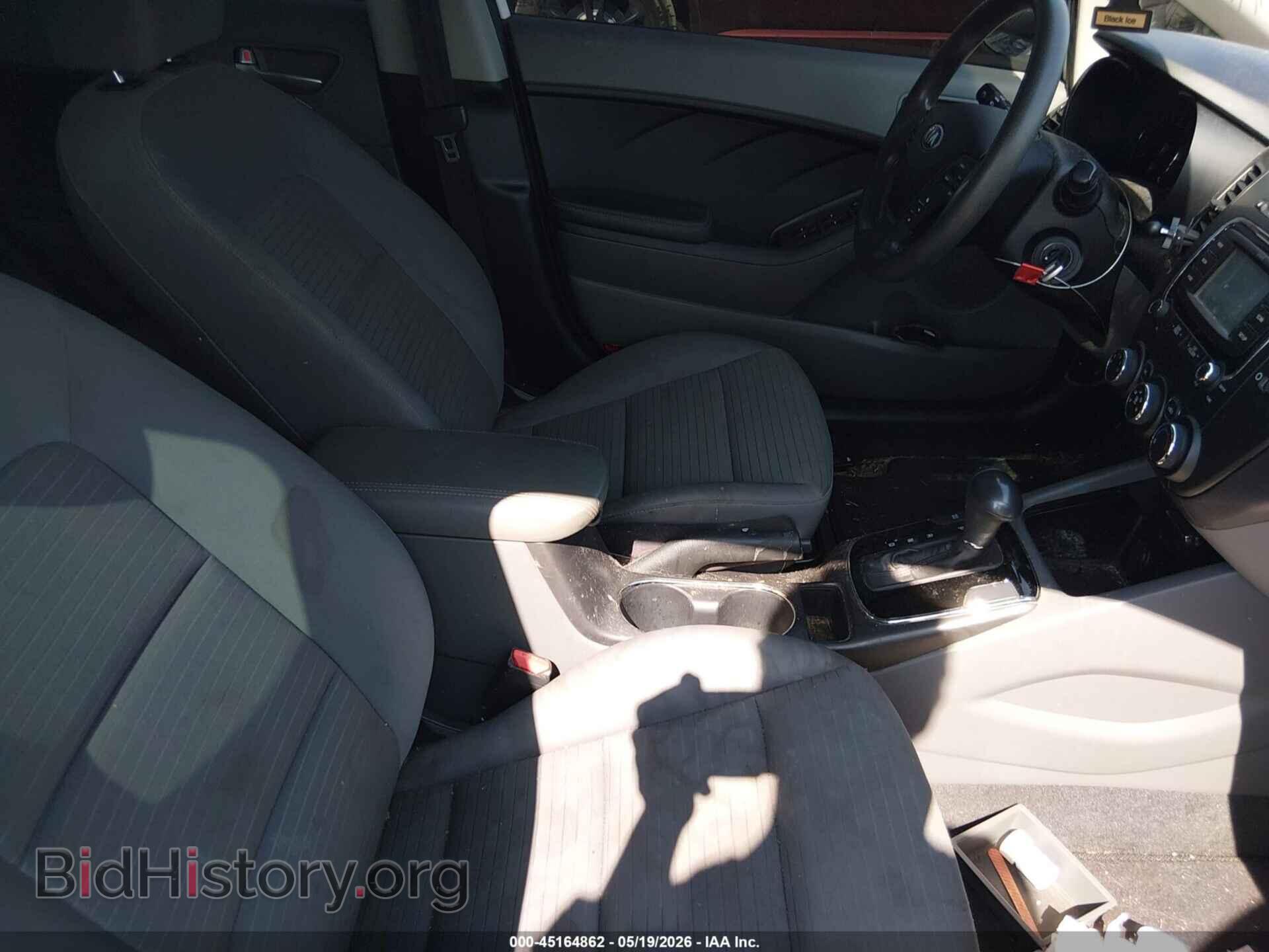 2017 KIA FORTE - VIN: 3KPFL4A72HE028227 - Фото 5