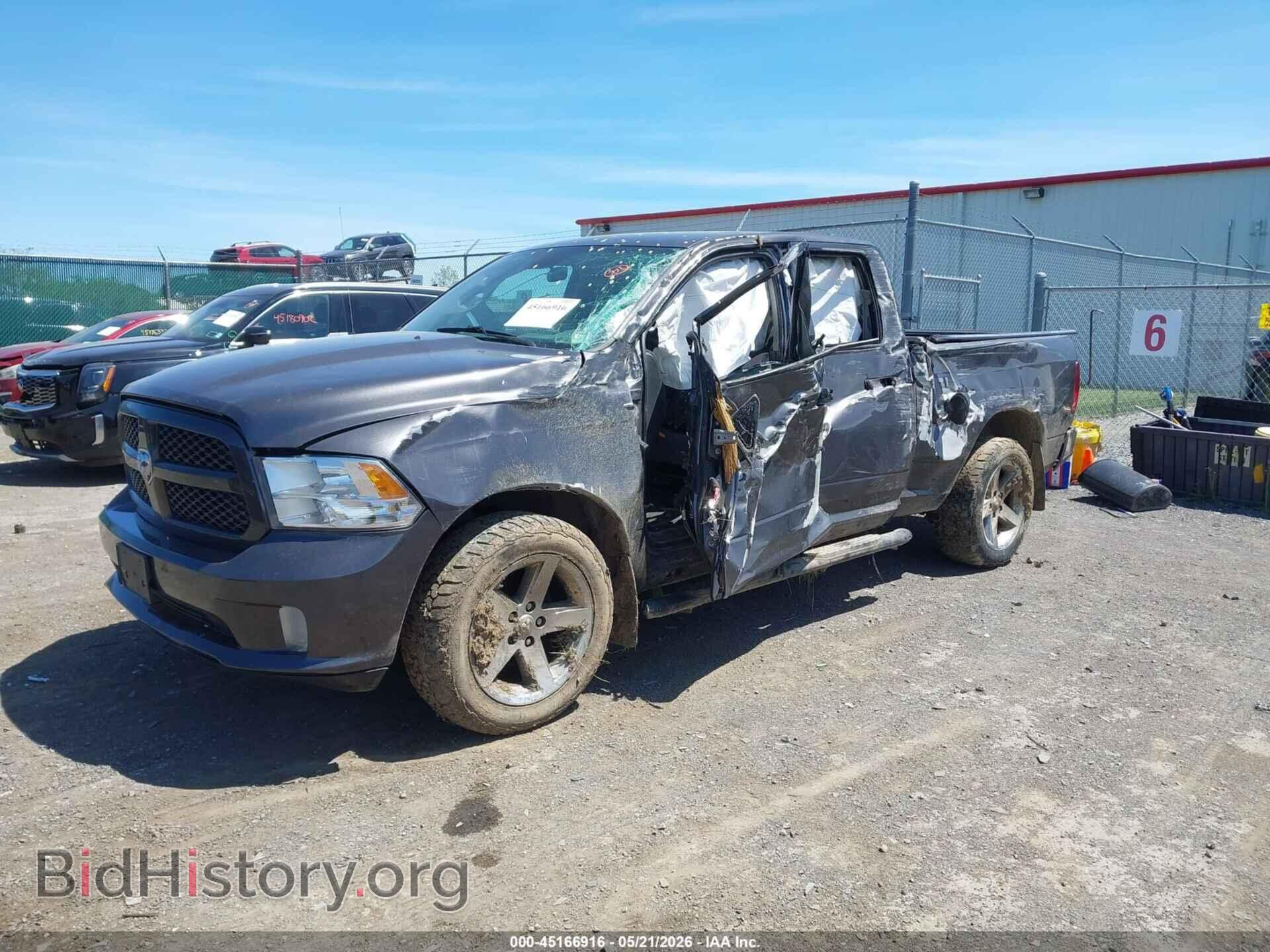 2018 RAM 1500 - VIN: 1C6RR7FG1JS187773 - Фото 2