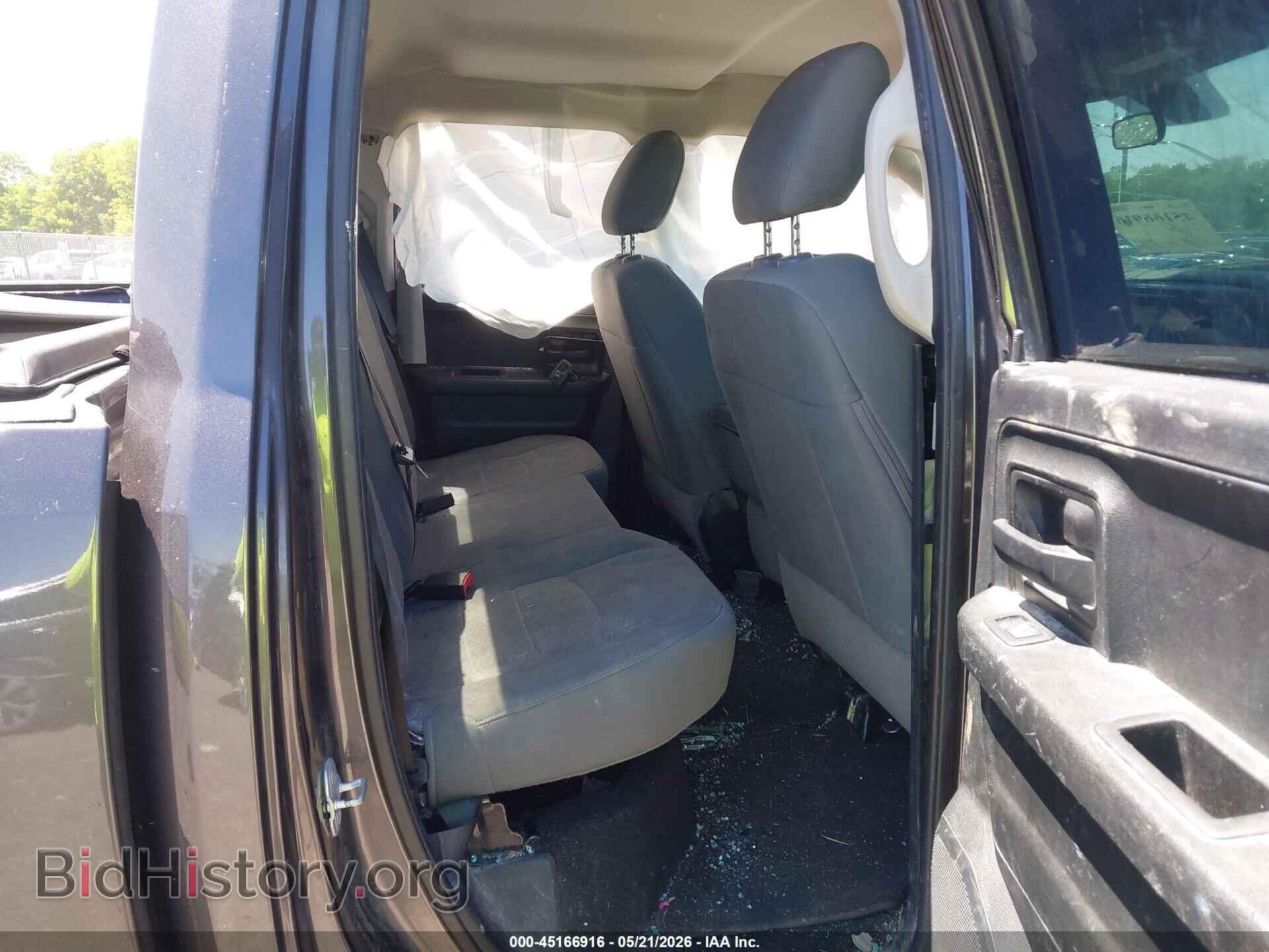 2018 RAM 1500 - VIN: 1C6RR7FG1JS187773 - Фото 8