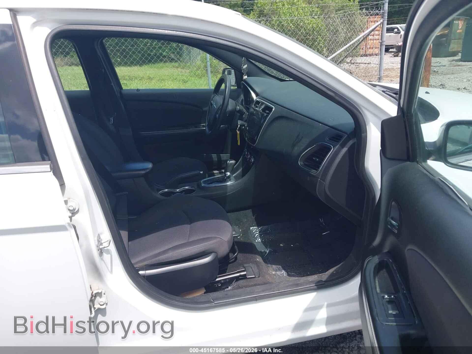 2013 CHRYSLER 200 - VIN: 1C3CCBABXDN761132 - Photo 5