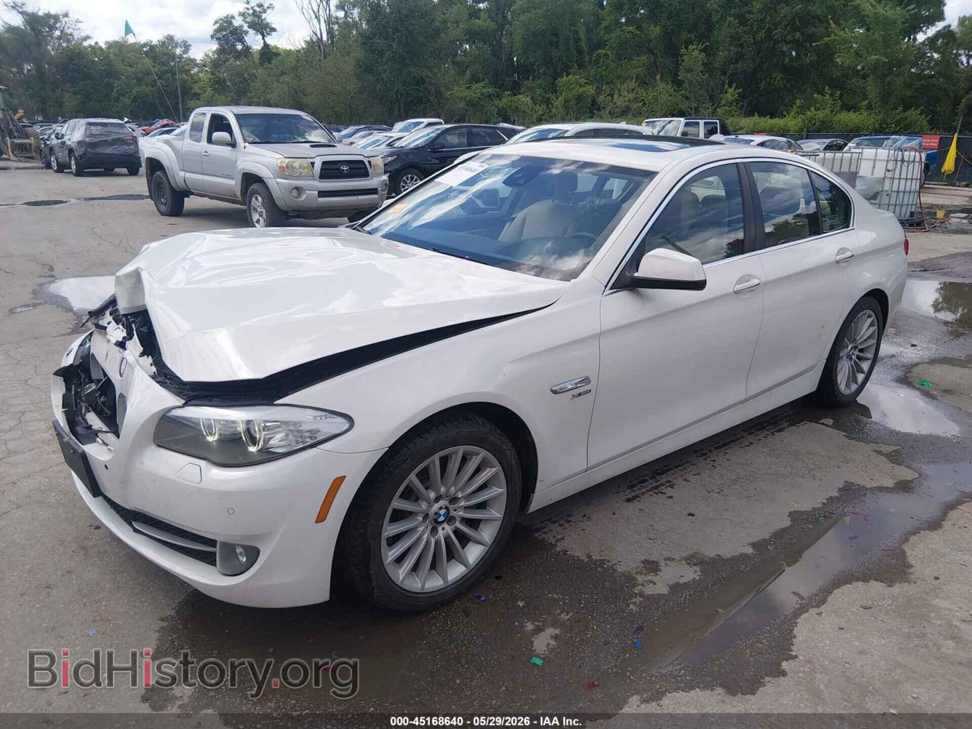 2011 BMW 535I - VIN: WBAFU7C54BC778721 - Фото 2