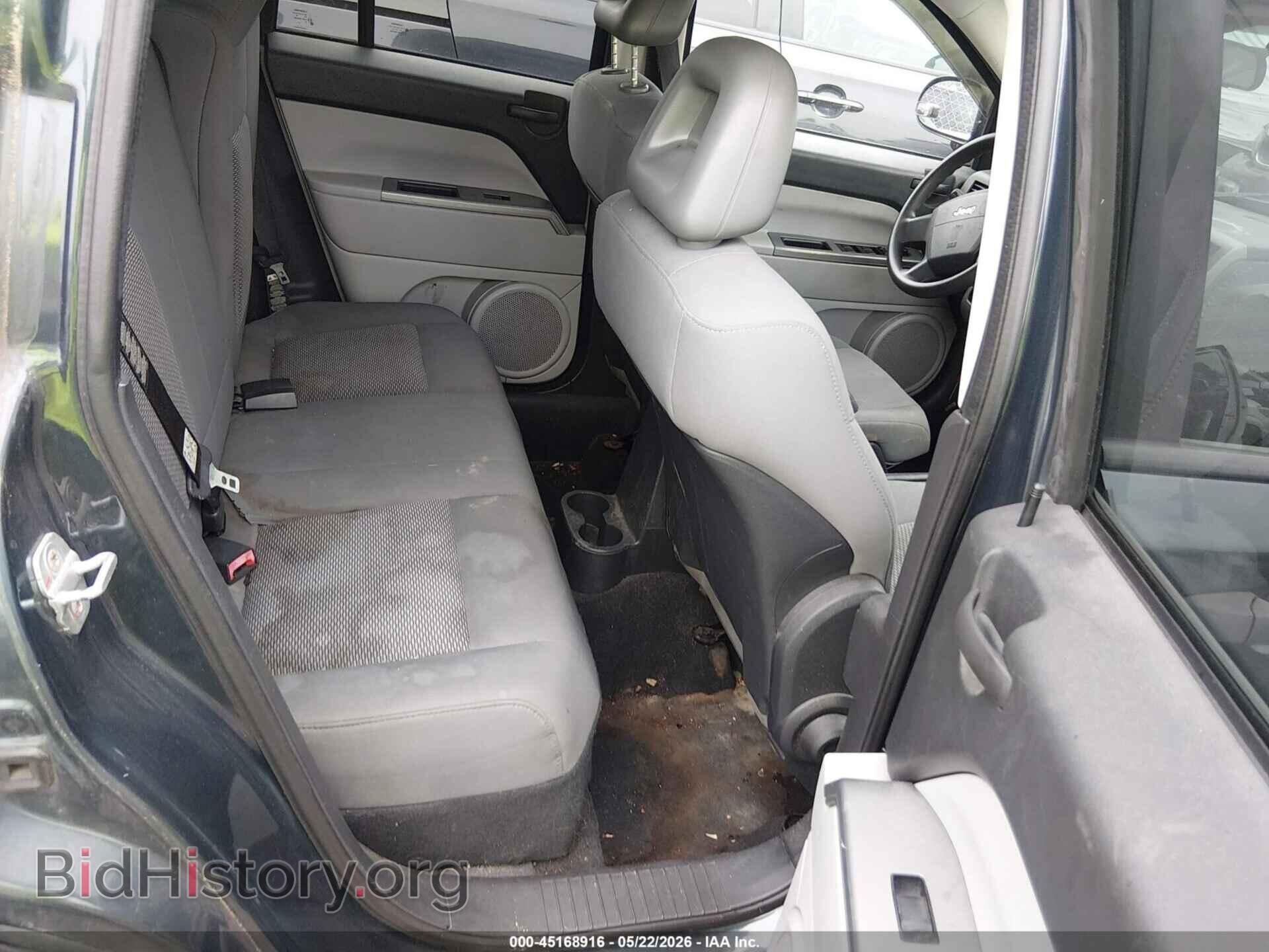 2007 JEEP COMPASS - VIN: 1J8FT47087D308351 - Фото 8