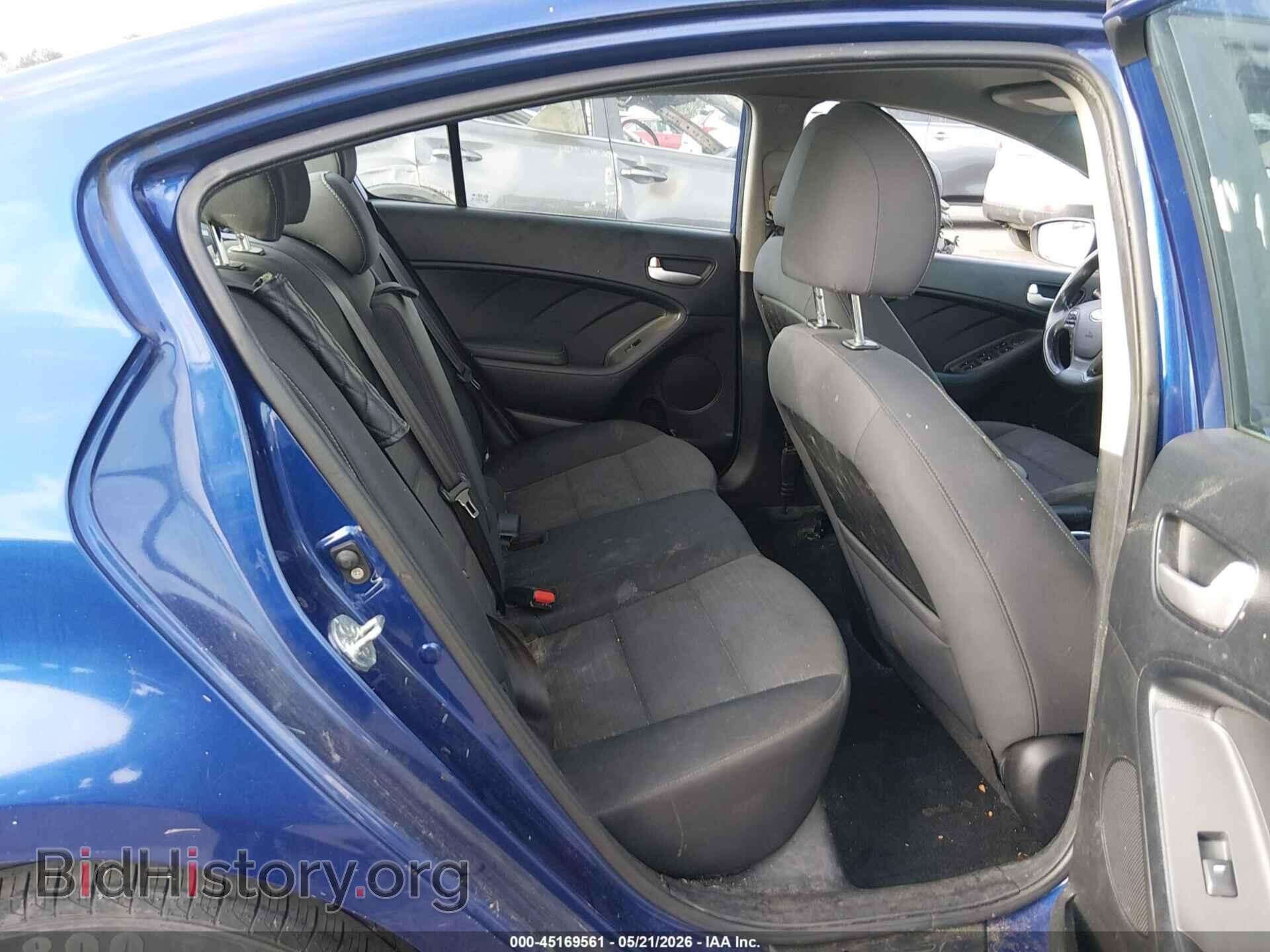2017 KIA FORTE - VIN: 3KPFL4A76HE060372 - Фото 8