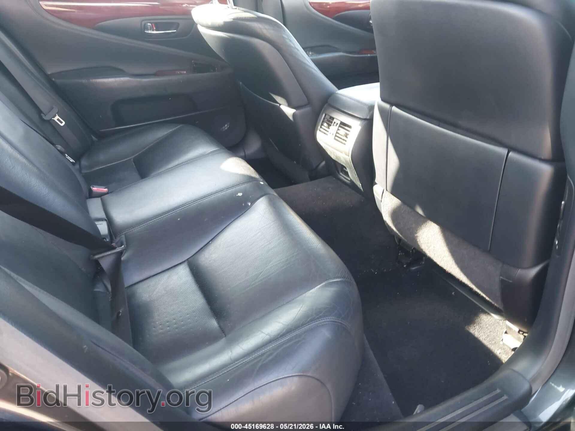 2011 LEXUS LS 460 - VIN: JTHBL5EF1B5103667 - Photo 8
