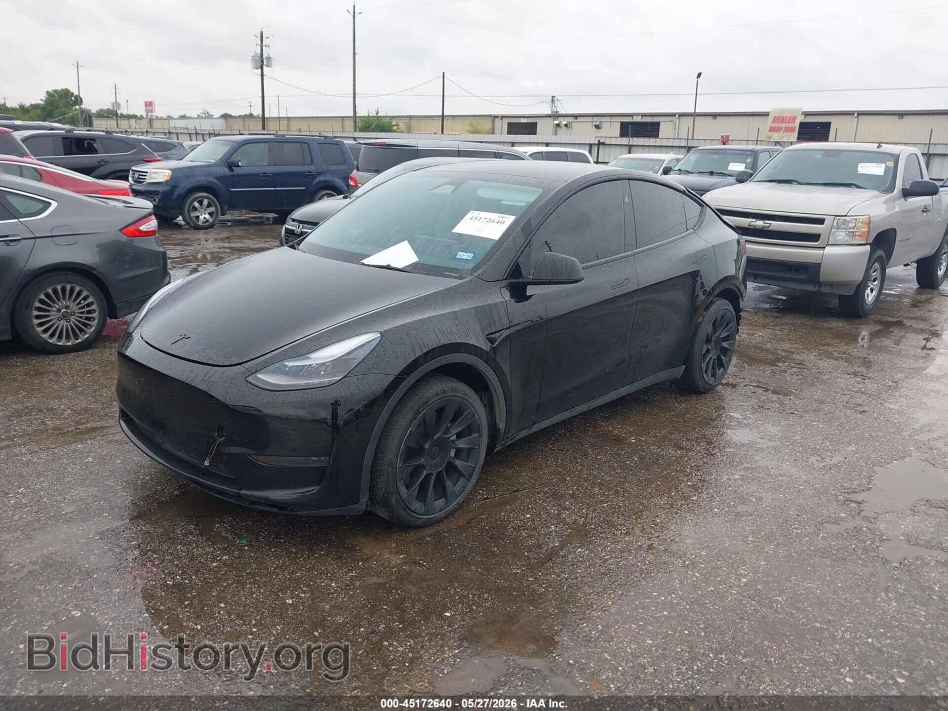 2024 TESLA MODEL Y - VIN: 7SAYGDED7RF018529 - Фото 2
