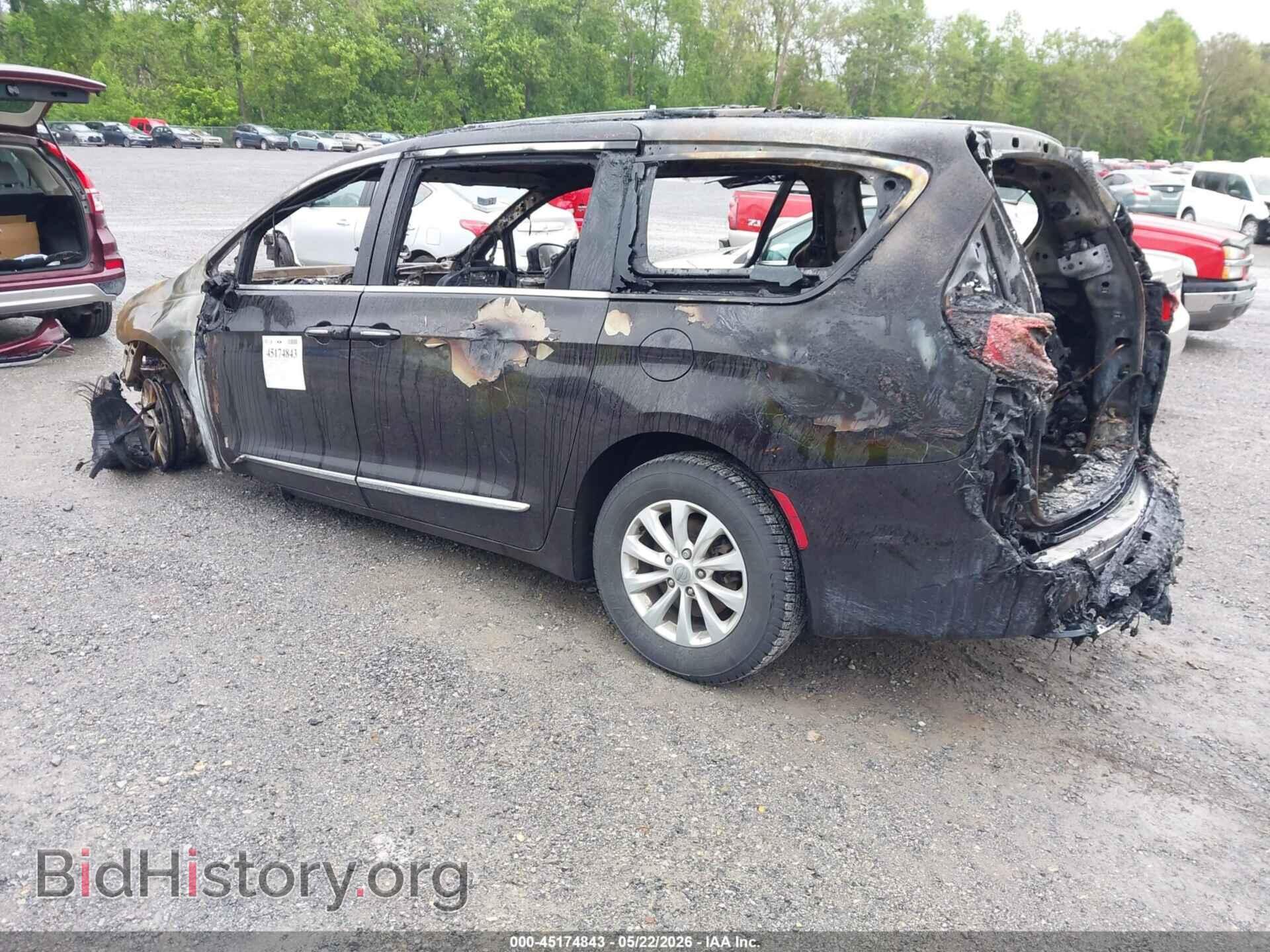 2017 CHRYSLER PACIFICA - VIN: 2C4RC1BG0HR588143 - Фото 3