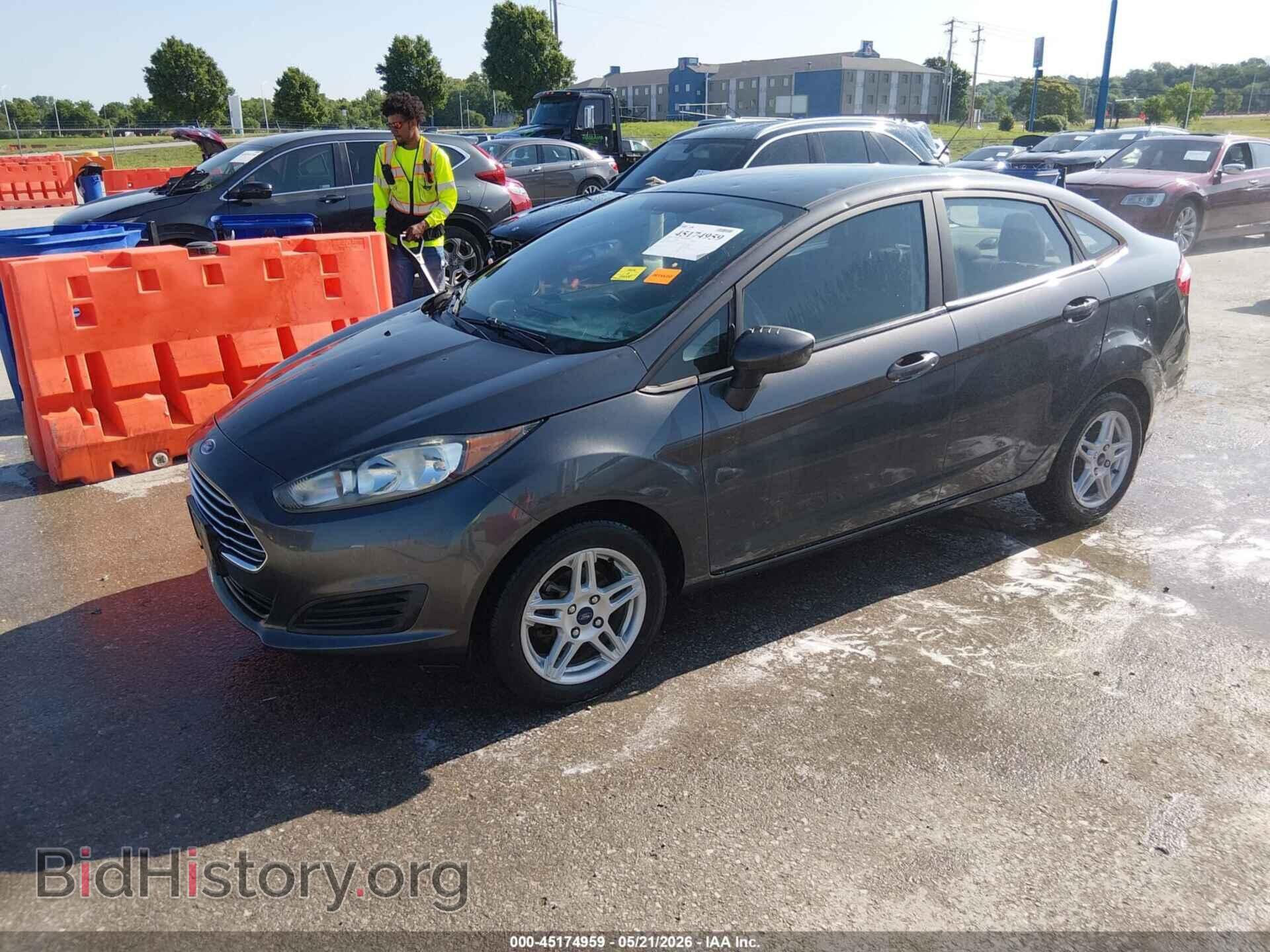 2019 FORD FIESTA - VIN: 3FADP4BJ6KM119672 - Фото 2