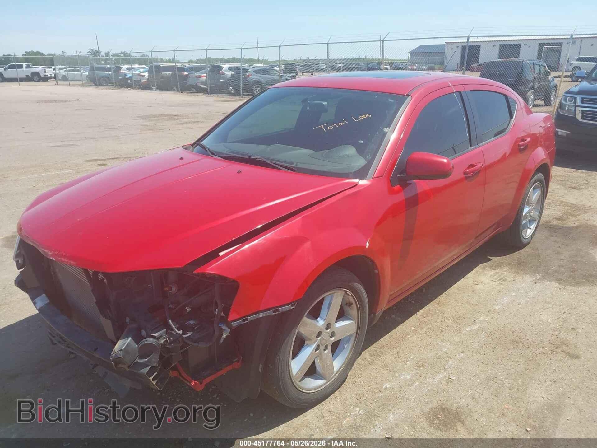 2011 DODGE AVENGER - VIN: 1B3BD2FG6BN526167 - Фото 2