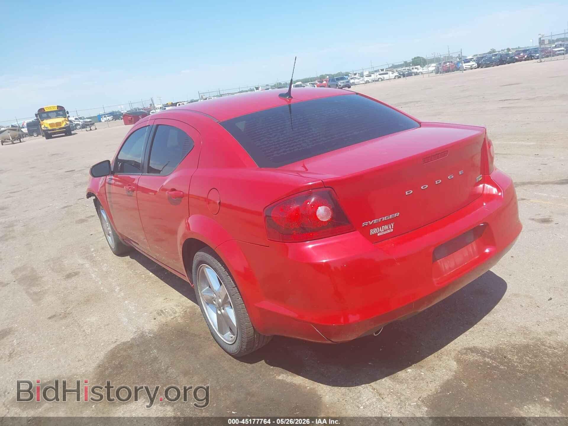 2011 DODGE AVENGER - VIN: 1B3BD2FG6BN526167 - Фото 3