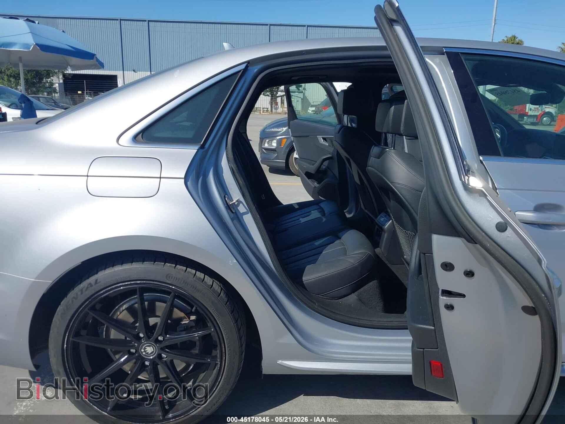 2018 AUDI A4 - VIN: WAULMAF46JA020117 - Фото 8