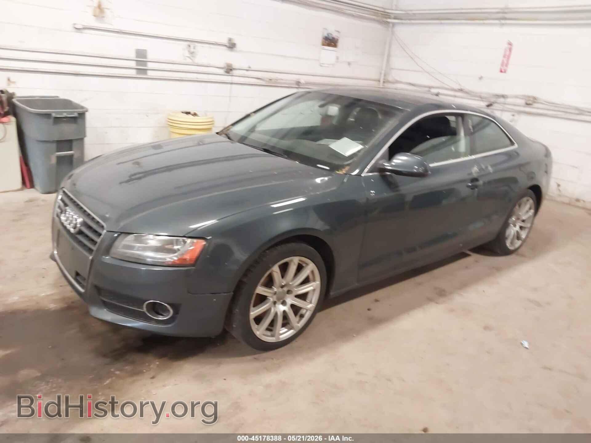 2011 AUDI A5 - VIN: WAULFAFR9BA067004 - Фото 2