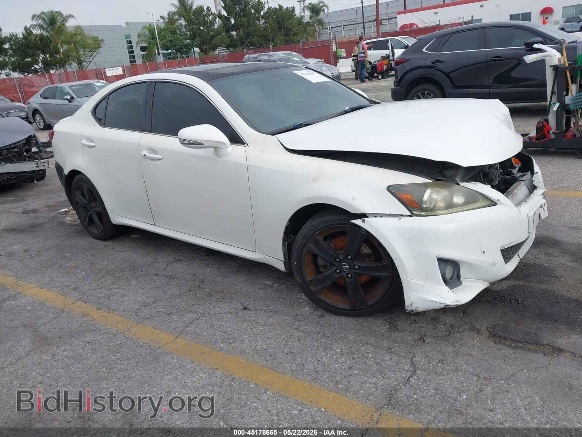 Фотография JTHBF5C28B5143204 - LEXUS IS 250 2011