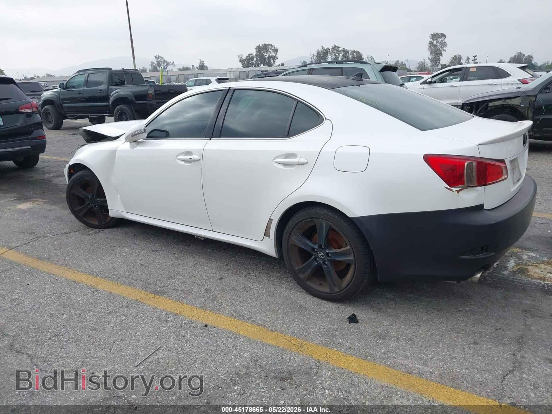 2011 LEXUS IS 250 - VIN: JTHBF5C28B5143204 - Фото 3