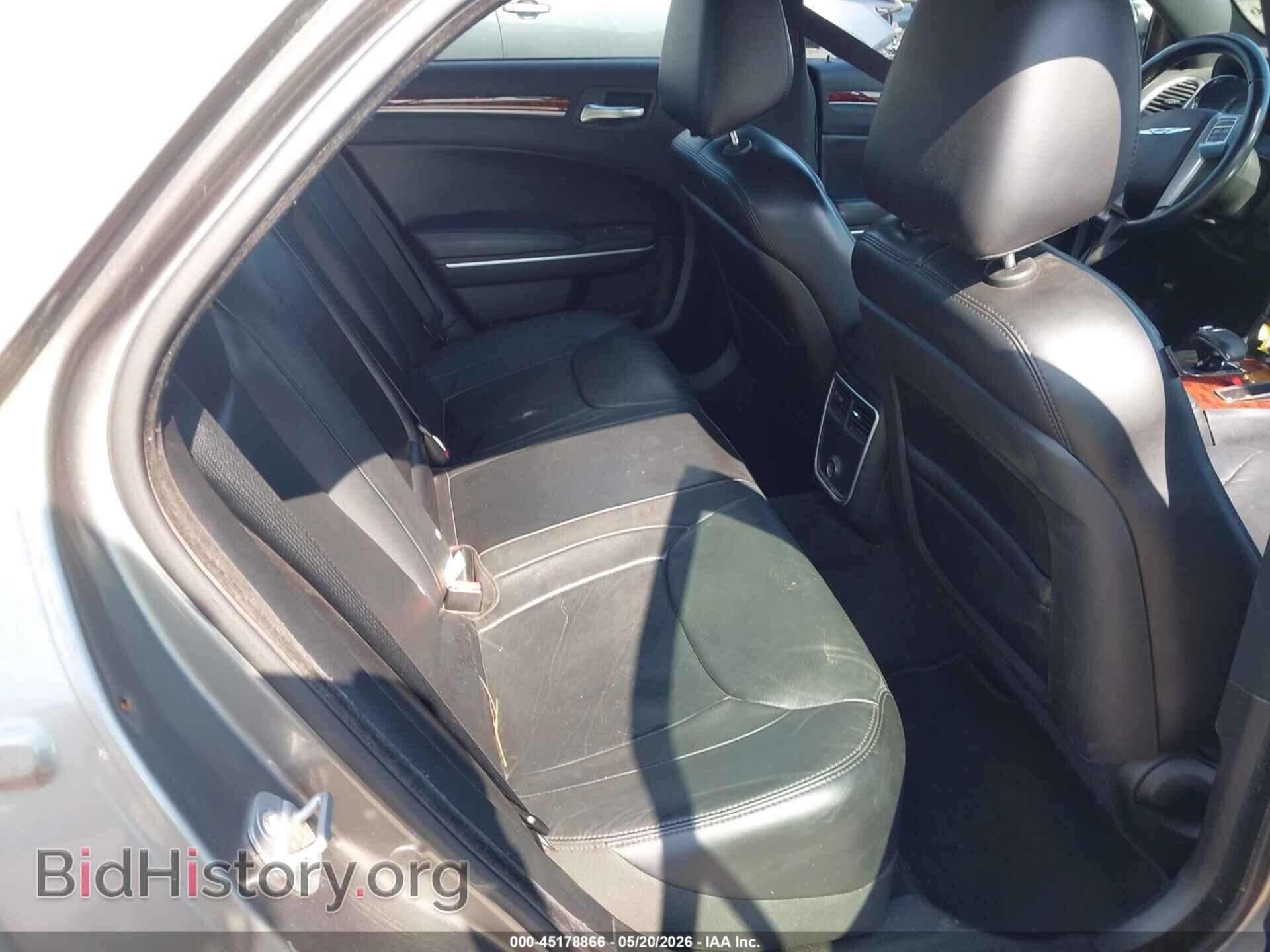 2014 CHRYSLER 300 - VIN: 2C3CCAAG7EH193759 - Фото 8