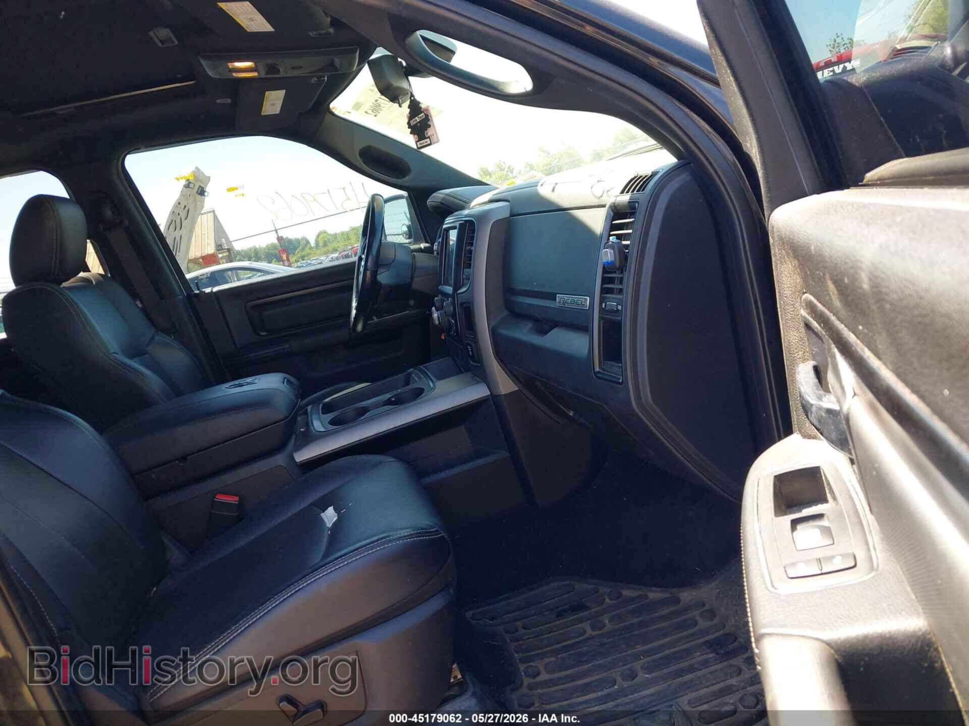 2018 RAM 1500 - VIN: 1C6RR7YT2JS173357 - Фото 5
