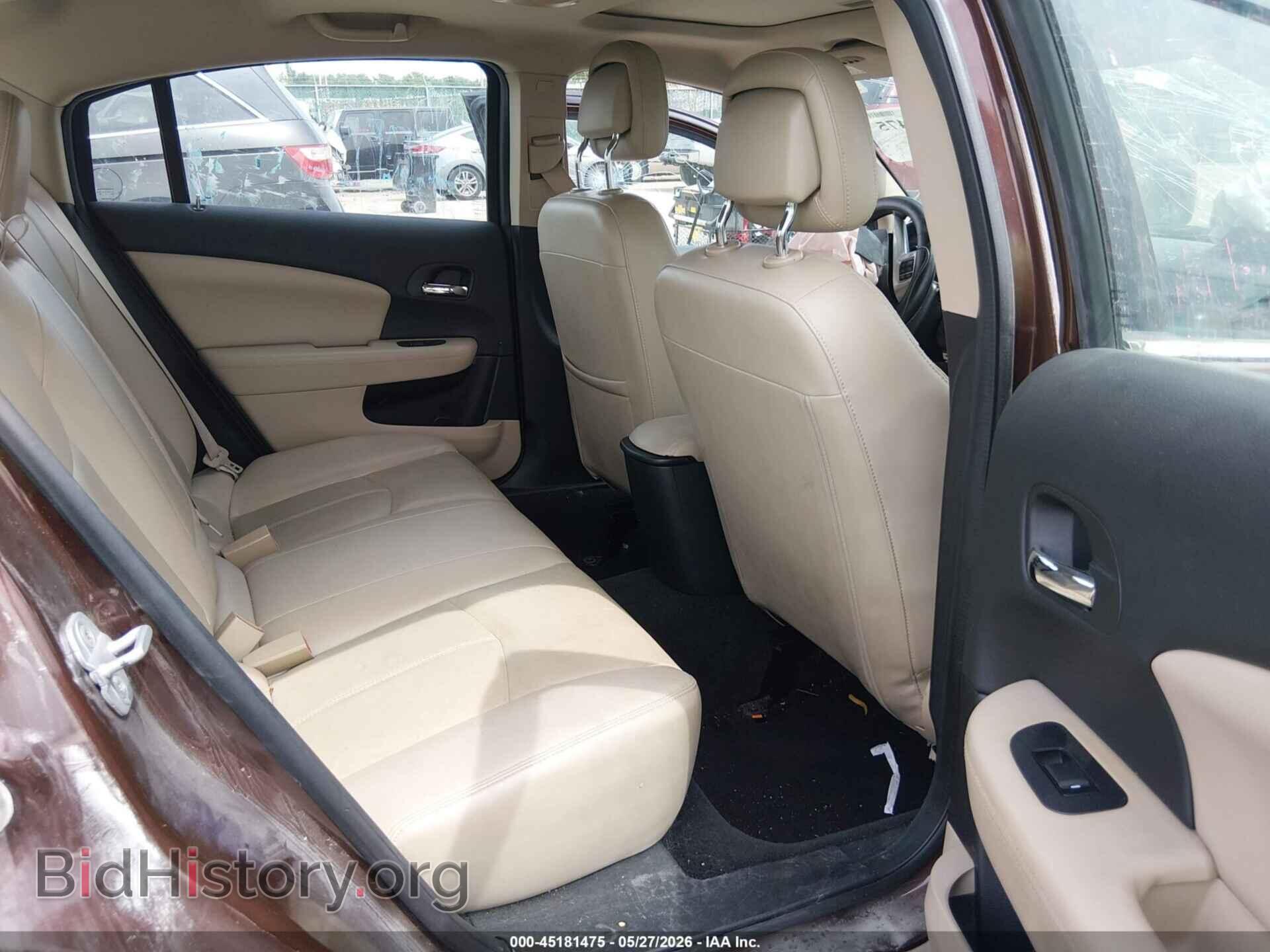 2012 CHRYSLER 200 - VIN: 1C3CCBCB2CN330098 - Photo 8