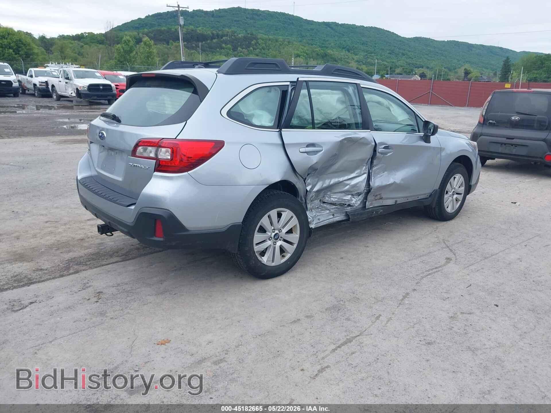 2019 SUBARU OUTBACK - VIN: 4S4BSABC5K3282374 - Фото 4