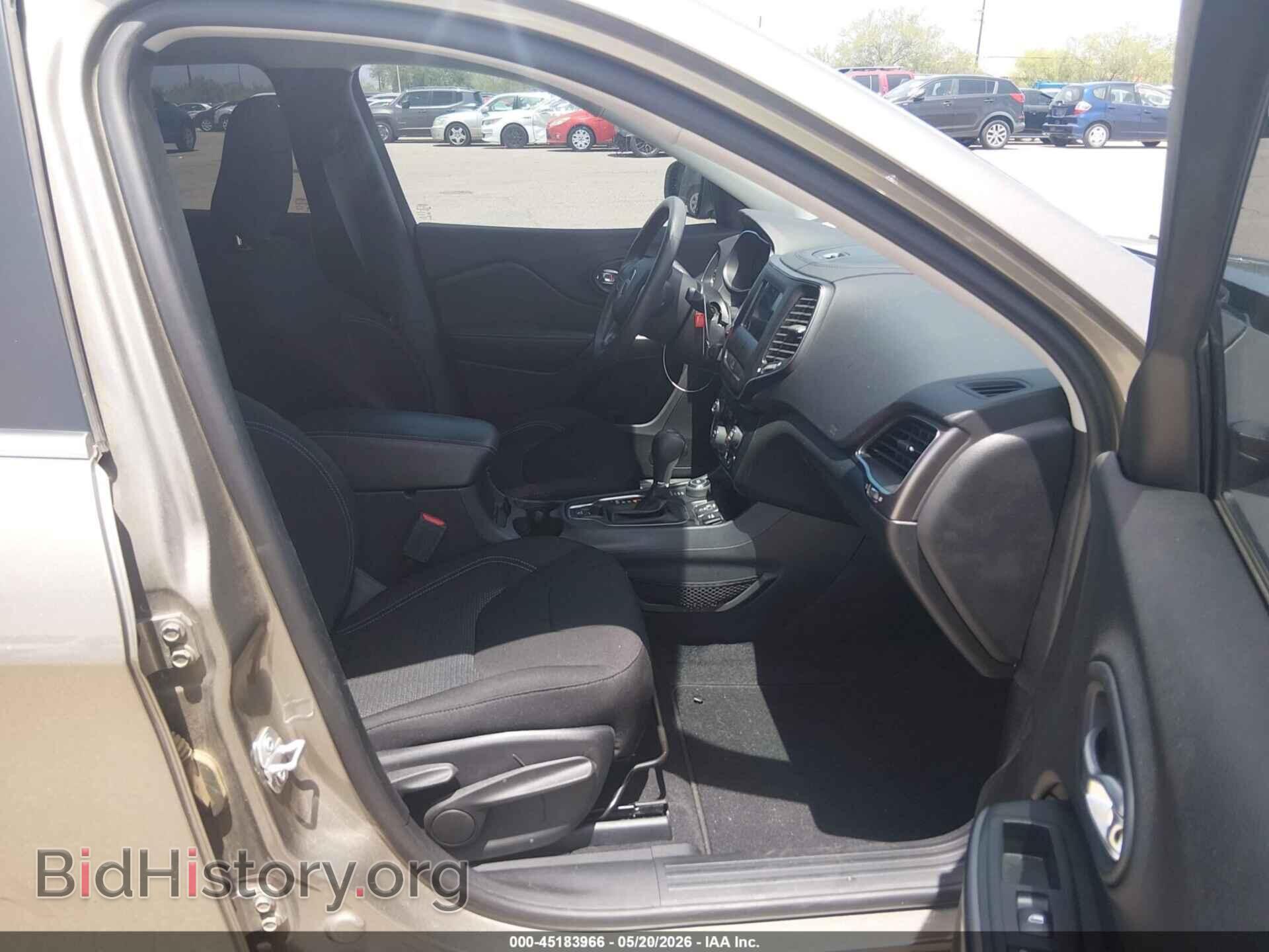 2019 JEEP CHEROKEE - VIN: 1C4PJMCB9KD440357 - Фото 5