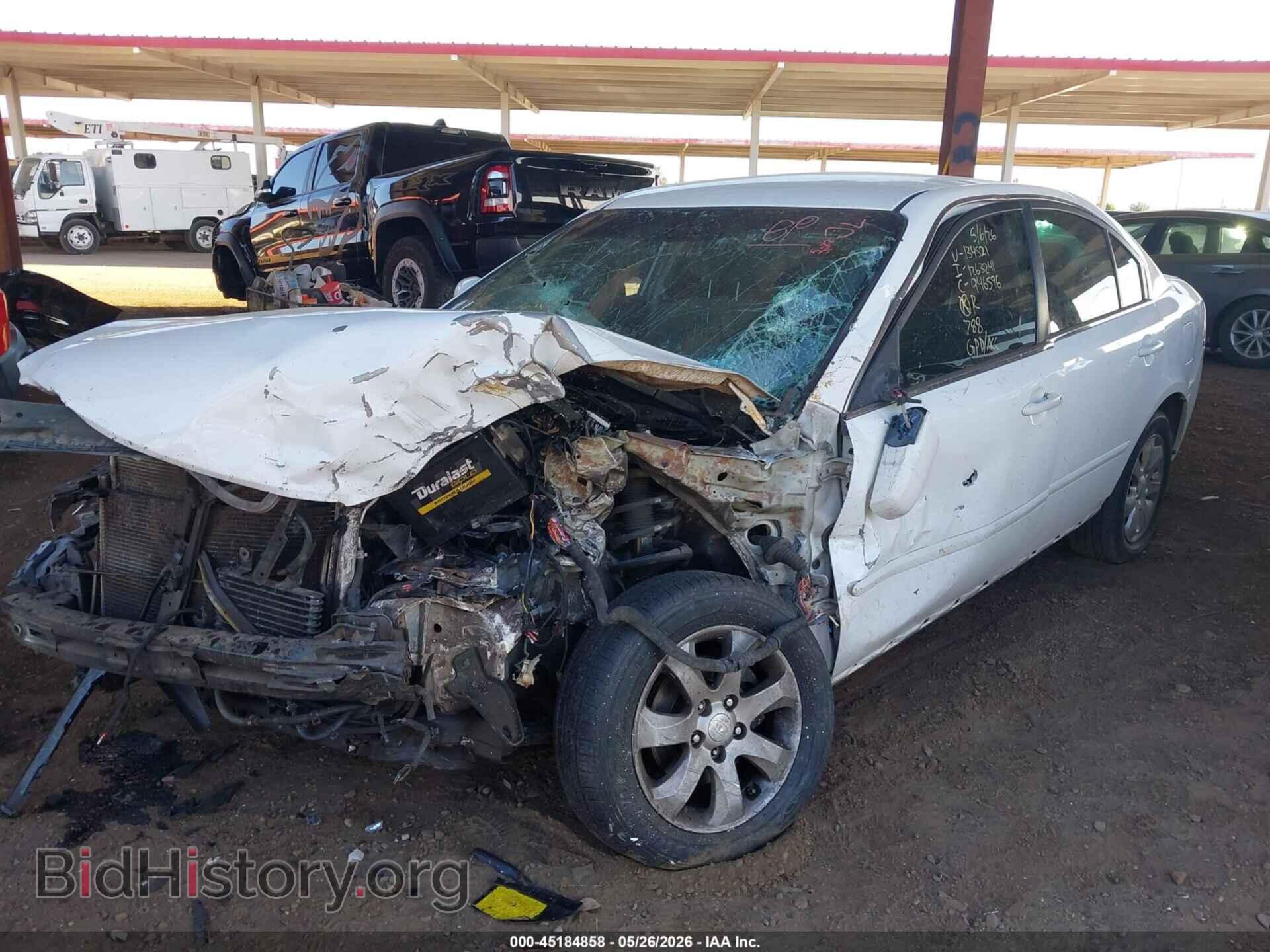 2007 KIA OPTIMA - VIN: KNAGE124575134521 - Фото 2