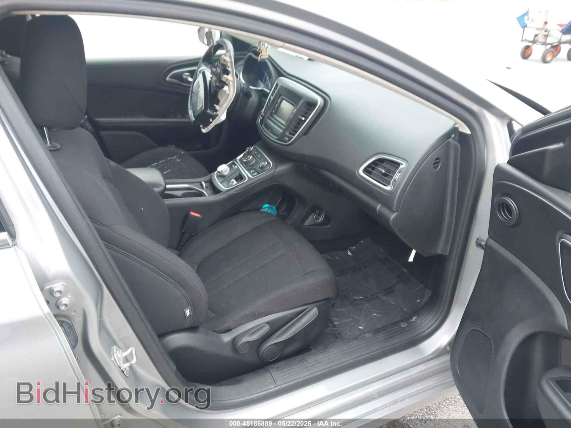2015 CHRYSLER 200 - VIN: 1C3CCCAB3FN504936 - Photo 5