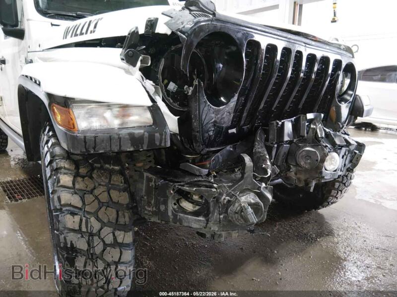 2023 Jeep GLADIATOR (VIN 1C6HJTAG5PL504346) — photo 6 of 17