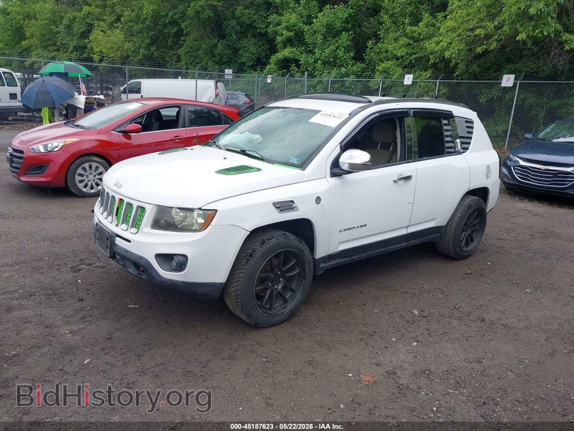2012 JEEP COMPASS - VIN: 1C4NJDEBXCD554874 - Photo 2