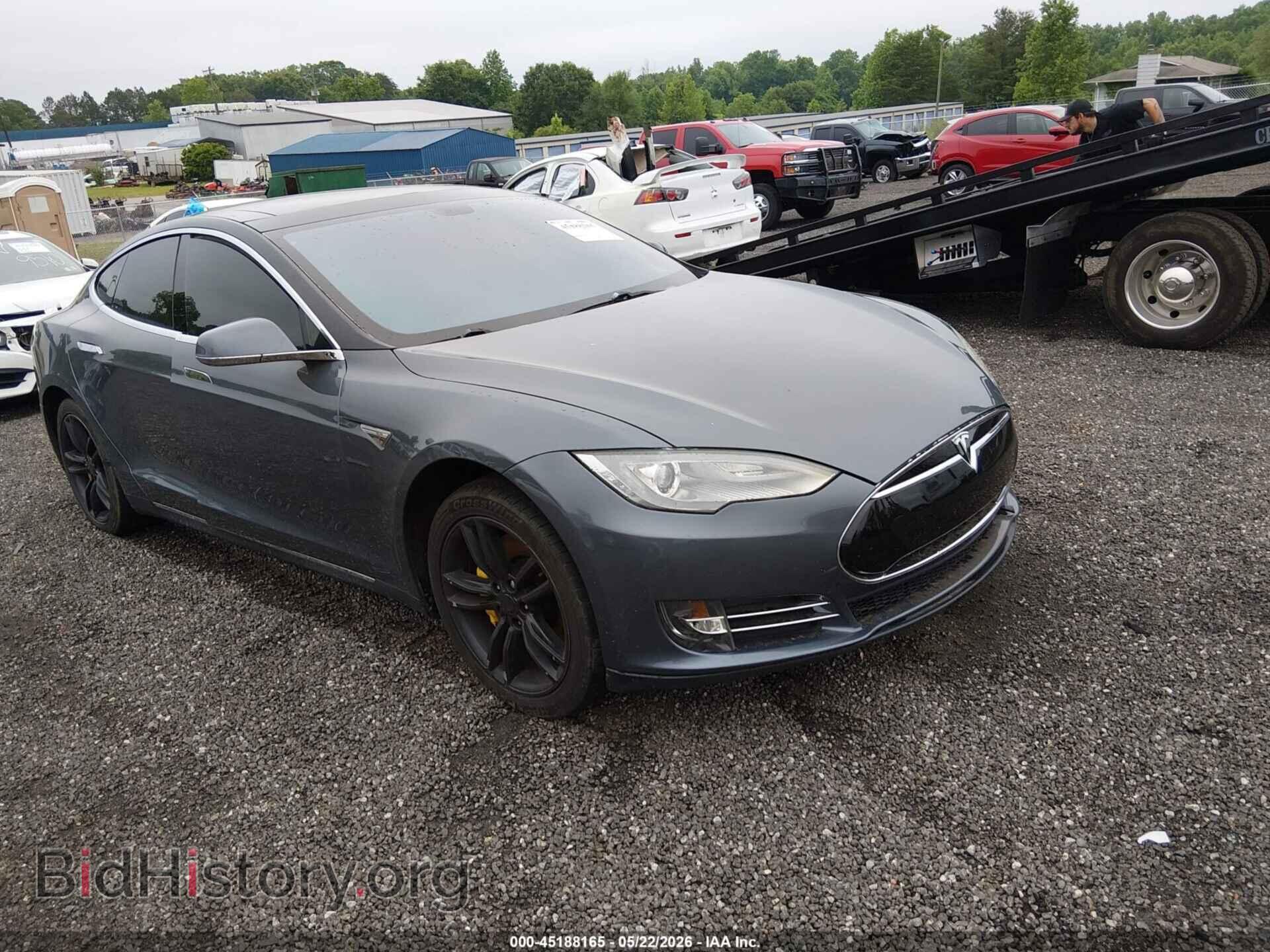 Фотография 5YJSA1CNXDFP16396 - TESLA MODEL S 2013