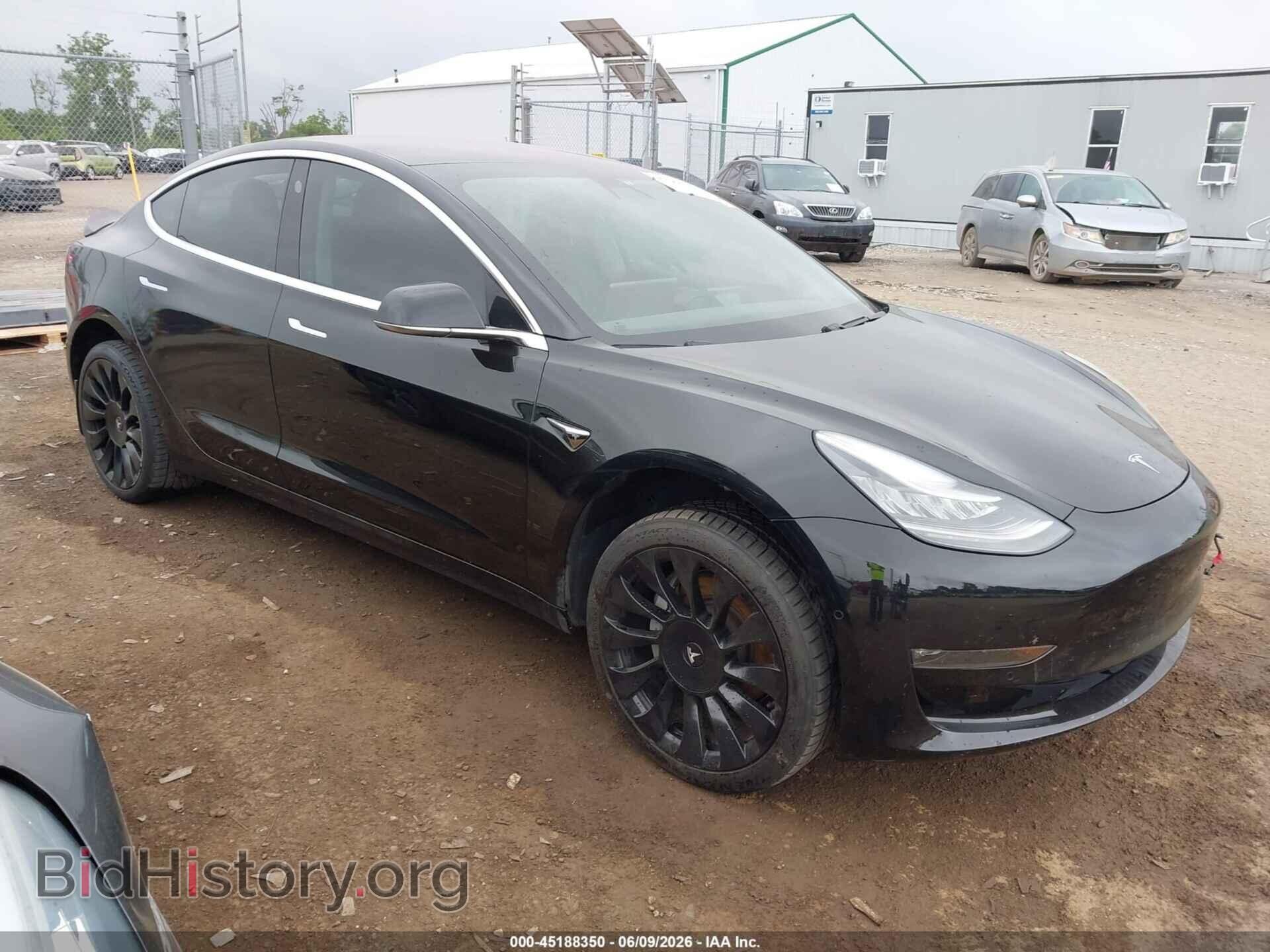 Photo 5YJ3E1EA0JF028051 - TESLA MODEL 3 2018