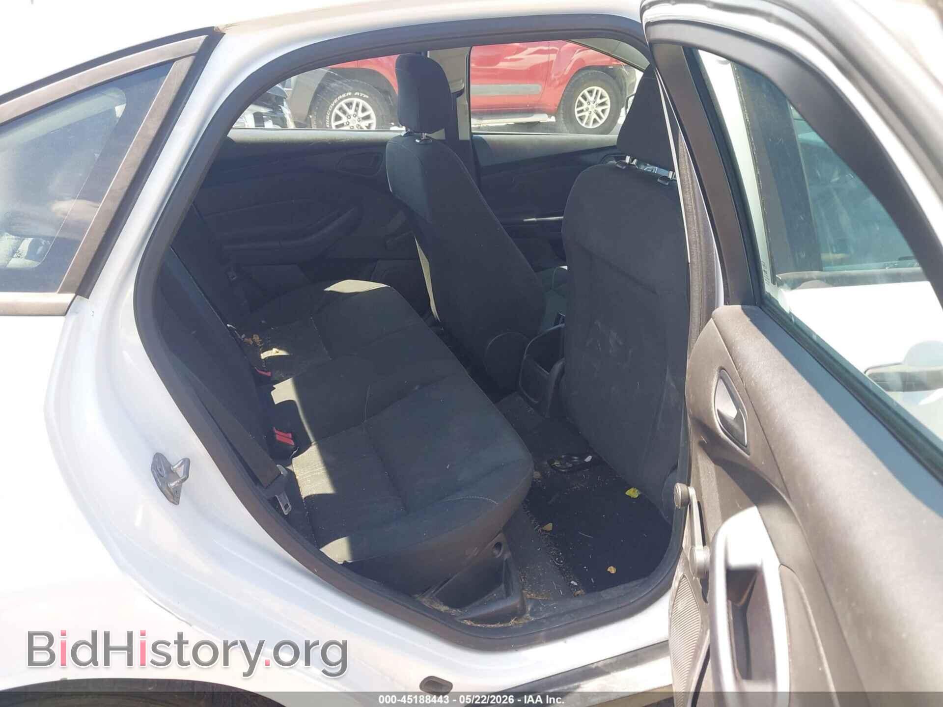 2016 FORD FOCUS - VIN: 1FADP3E26GL387094 - Photo 8