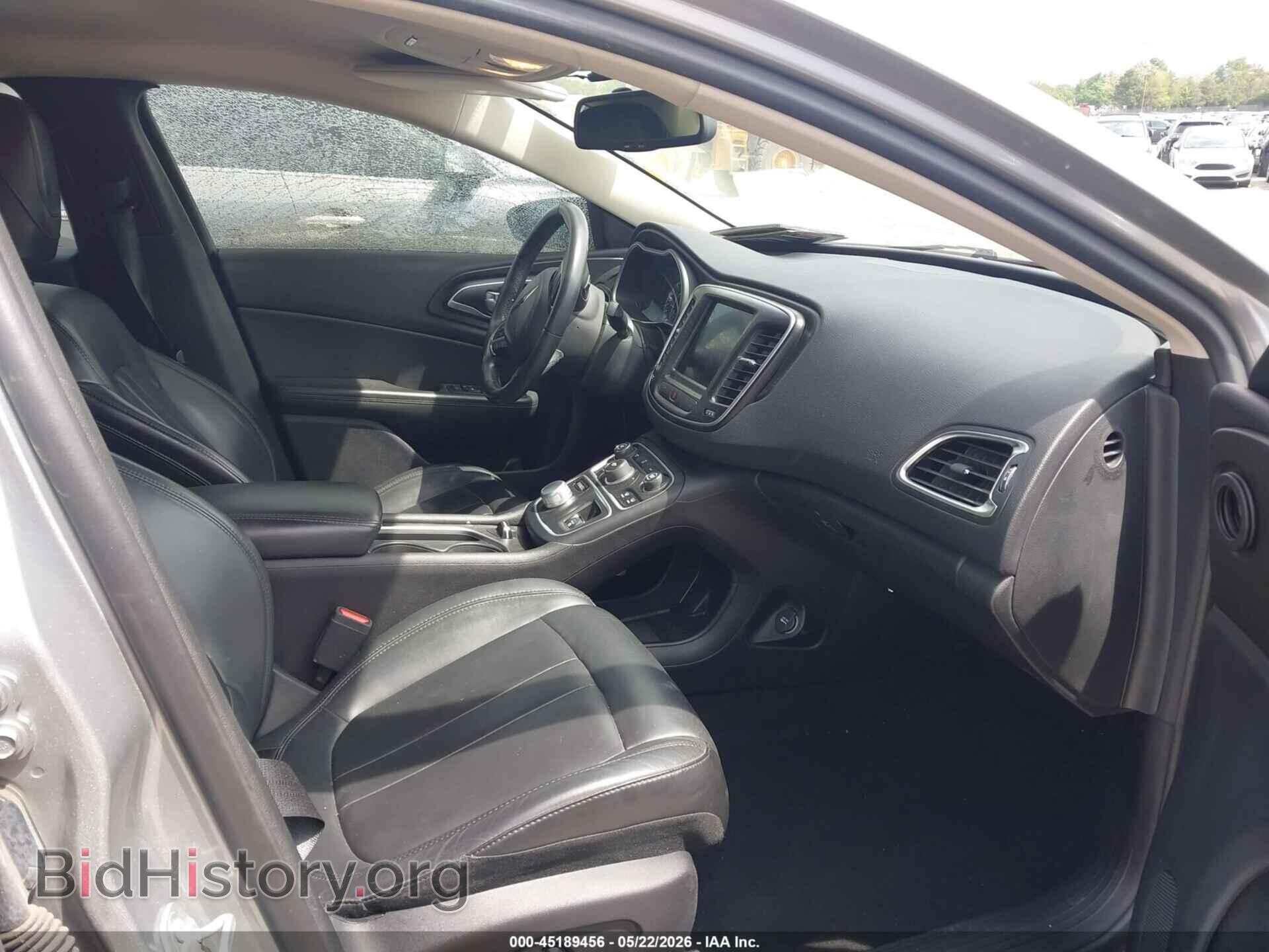 2017 CHRYSLER 200 - VIN: 1C3CCCAB9HN511862 - Photo 5