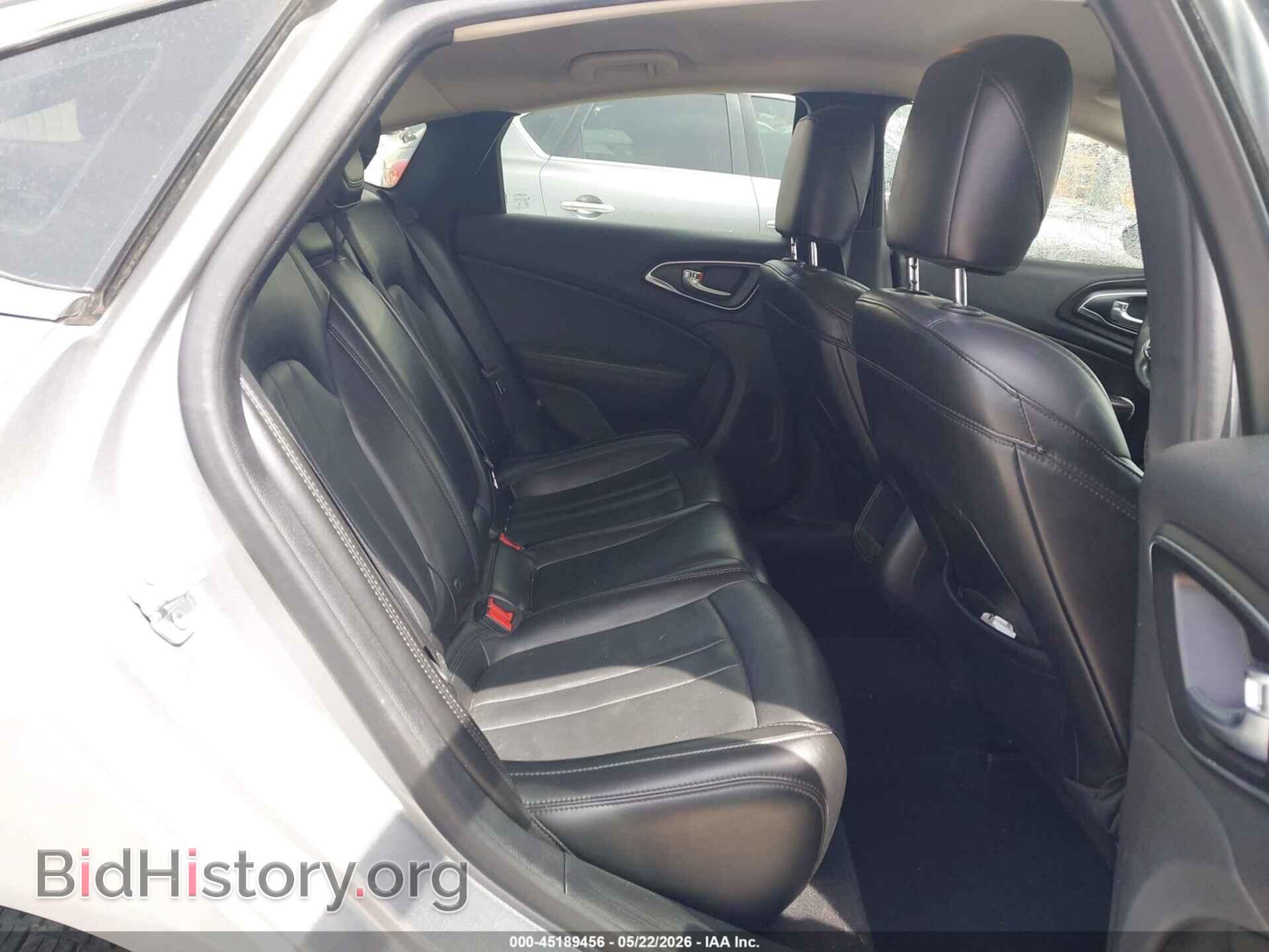 2017 CHRYSLER 200 - VIN: 1C3CCCAB9HN511862 - Photo 8