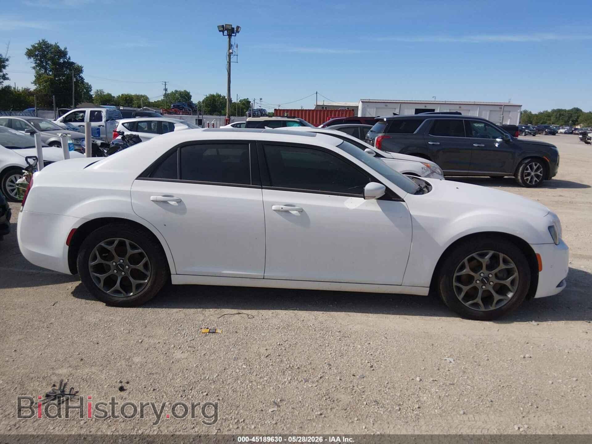 2015 CHRYSLER 300 - VIN: 2C3CCAGG2FH756869 - Фото 13