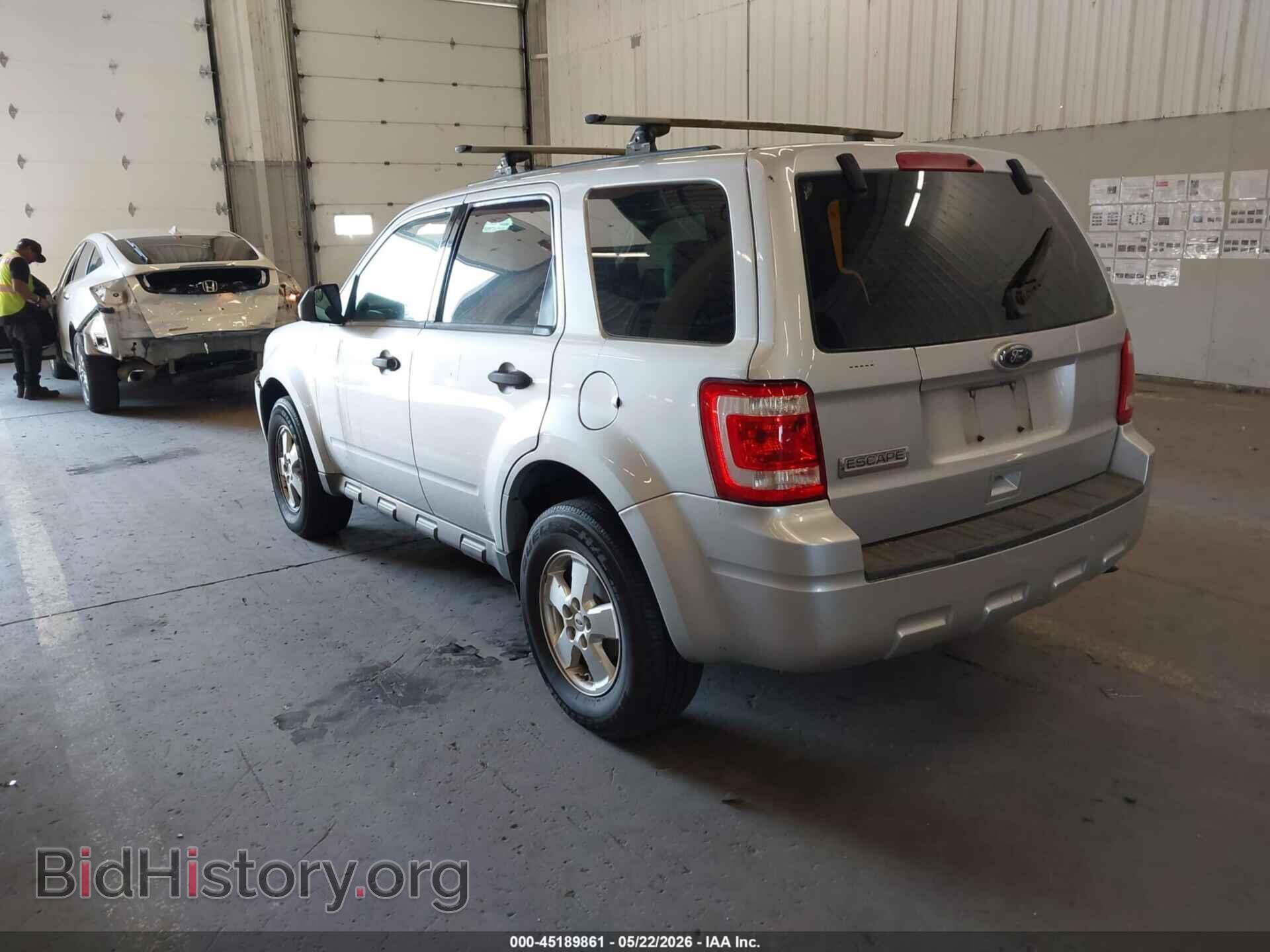 2010 FORD ESCAPE - VIN: 1FMCU9C74AKD12032 - Фото 3