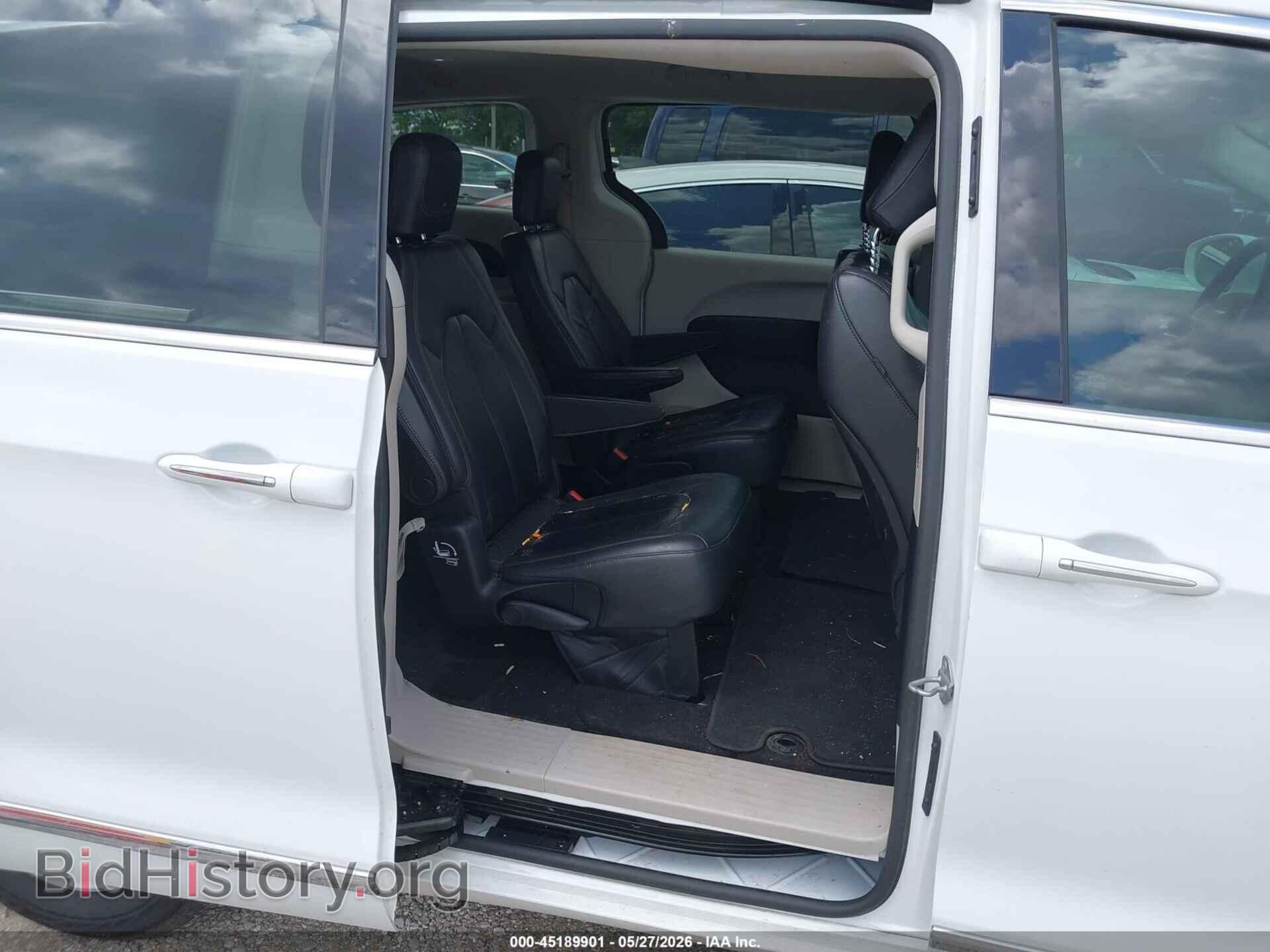 2017 CHRYSLER PACIFICA - VIN: 2C4RC1BG7HR526643 - Photo 8