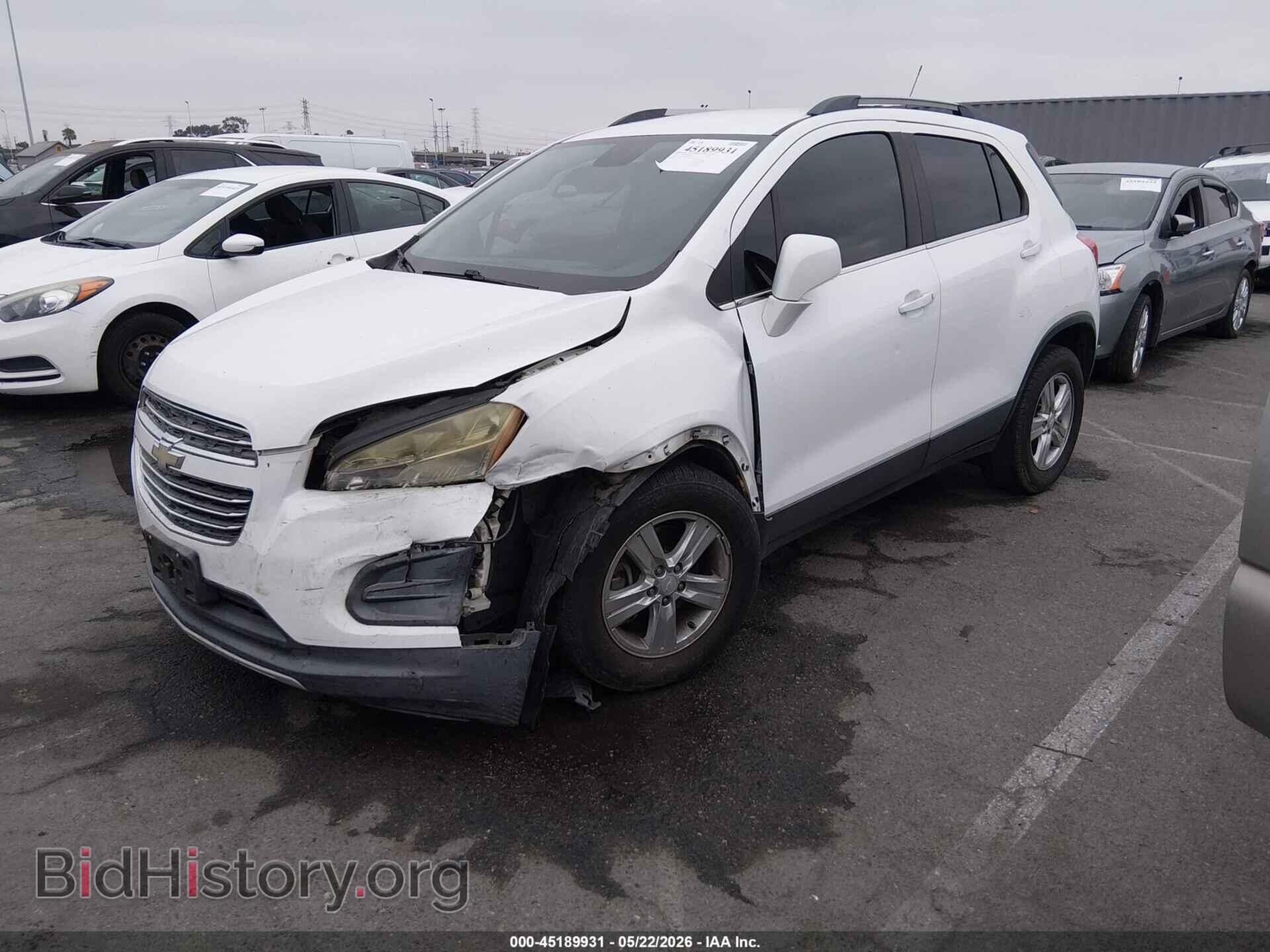 2015 CHEVROLET TRAX - VIN: 3GNCJLSB8FL203859 - Фото 2