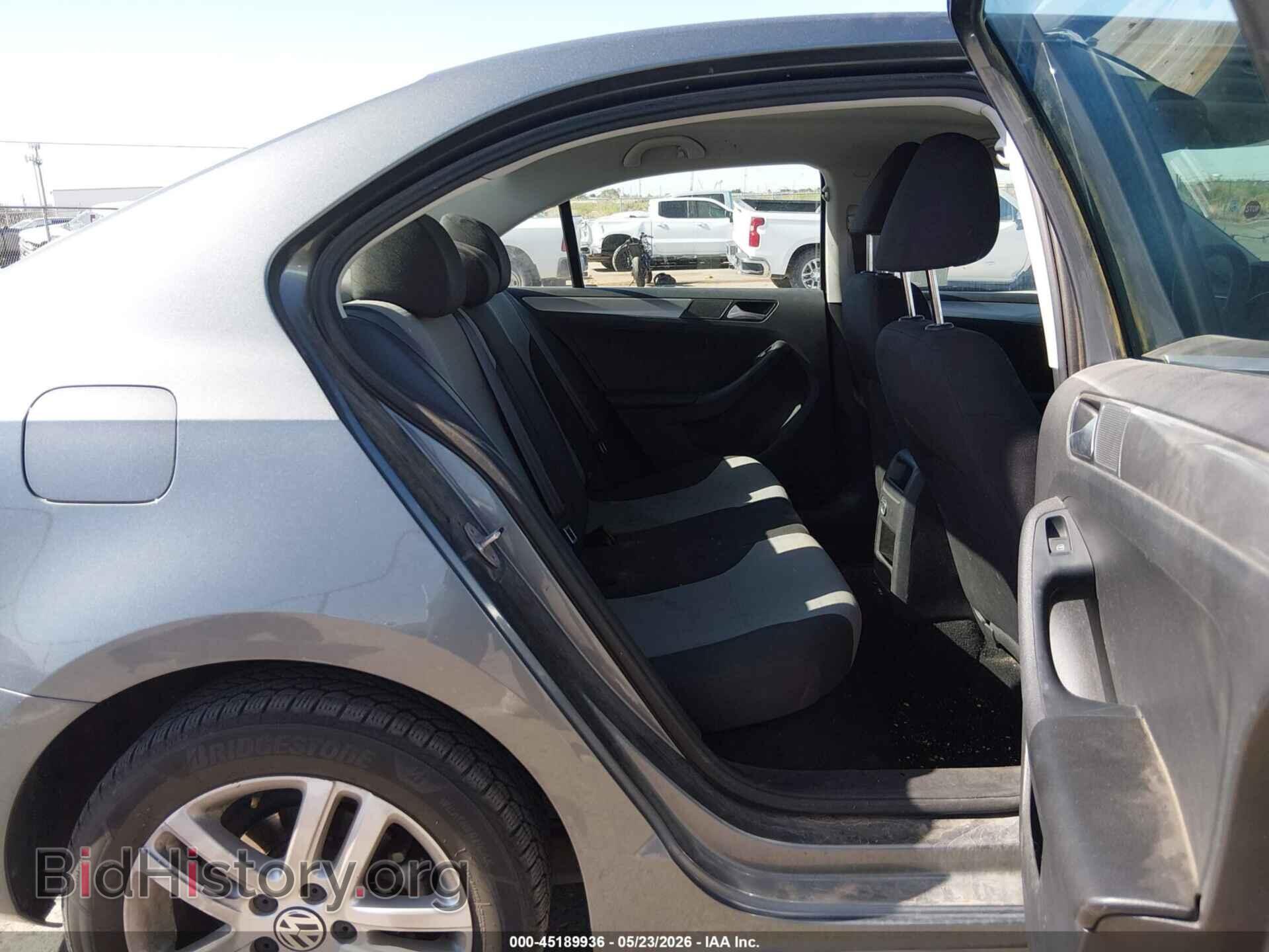 2017 VOLKSWAGEN JETTA - VIN: 3VW2B7AJ0HM344680 - Фото 8