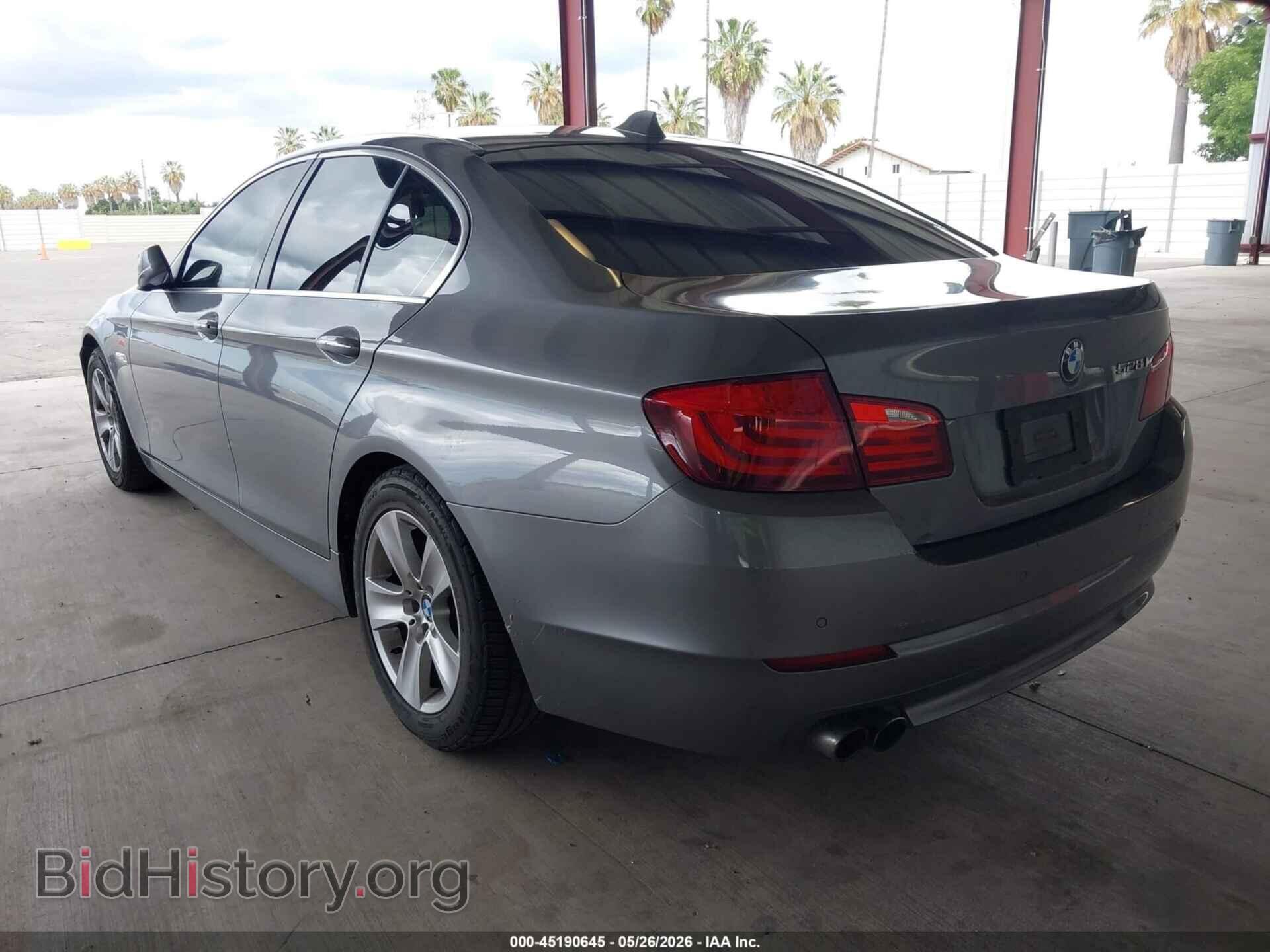 2013 BMW 528I - VIN: WBAXG5C56DD235061 - Фото 3