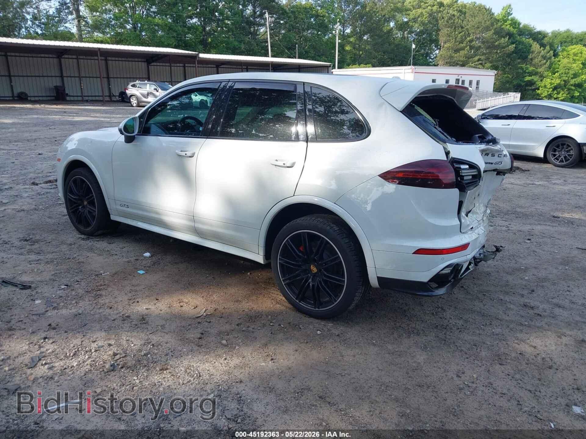 2017 PORSCHE CAYENNE - VIN: WP1AD2A2XHLA82834 - Photo 3