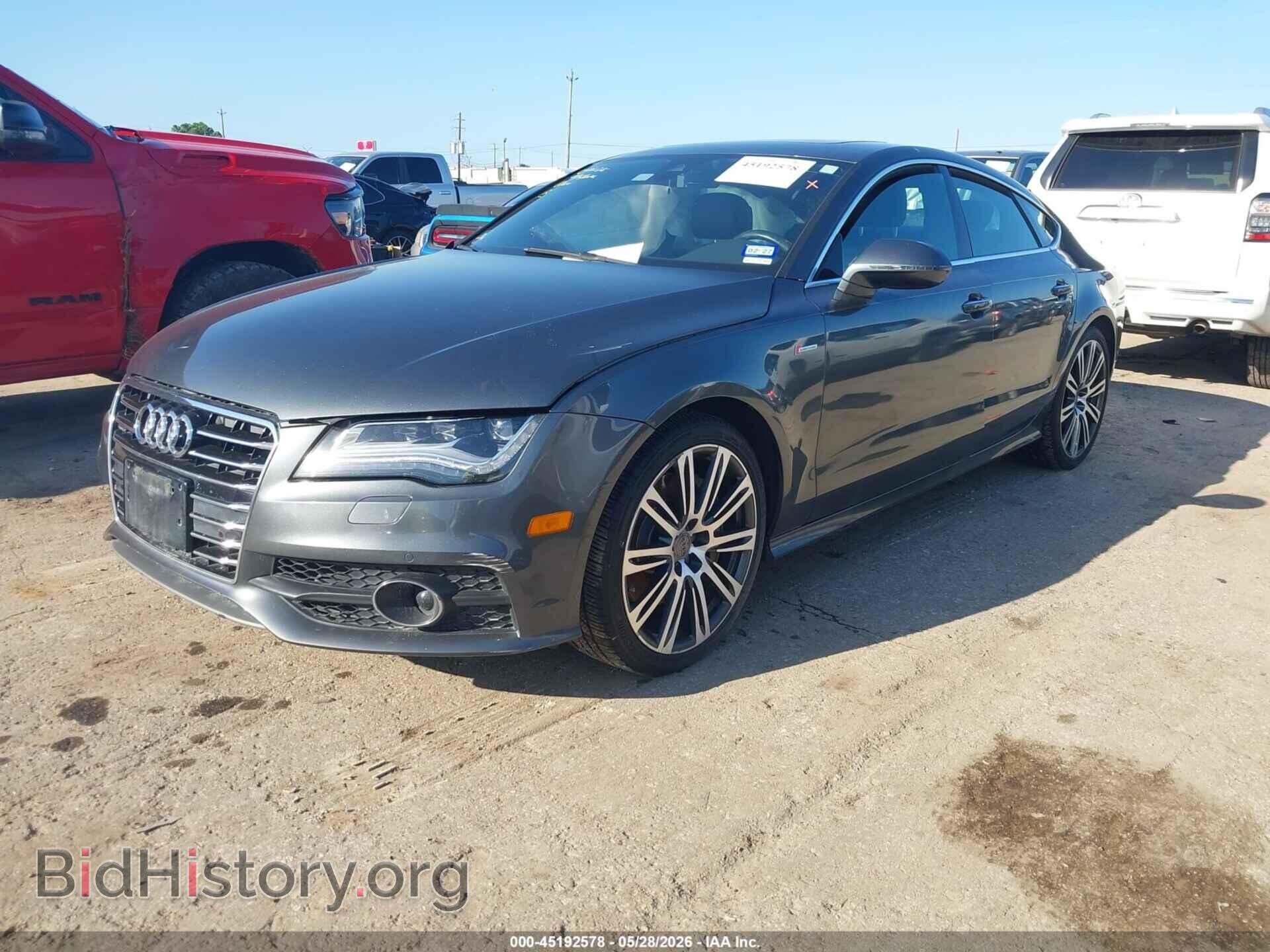 2012 AUDI A7 - VIN: WAU2GAFC5CN113605 - Фото 2