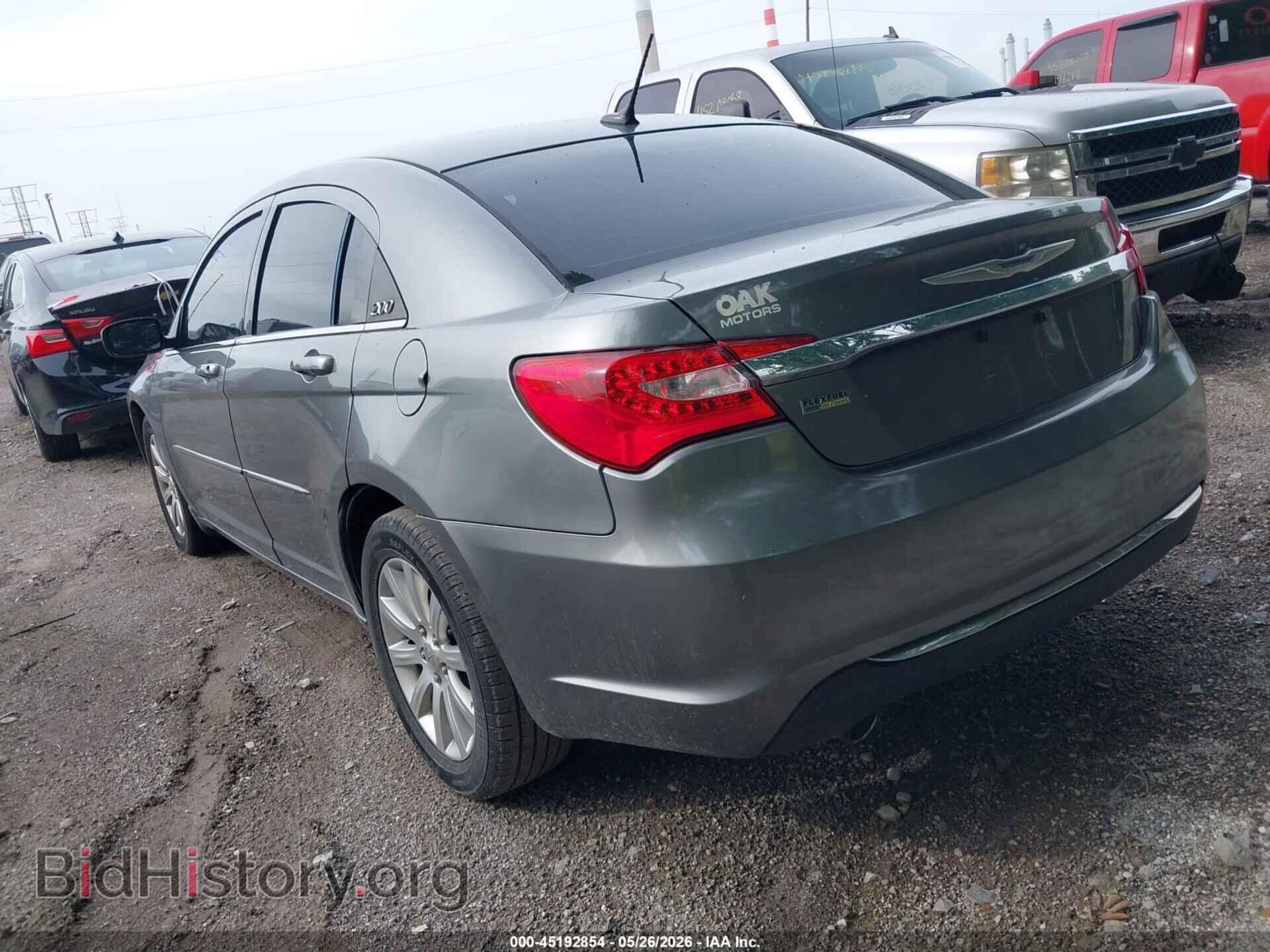 2013 CHRYSLER 200 - VIN: 1C3CCBBG0DN703833 - Фото 3