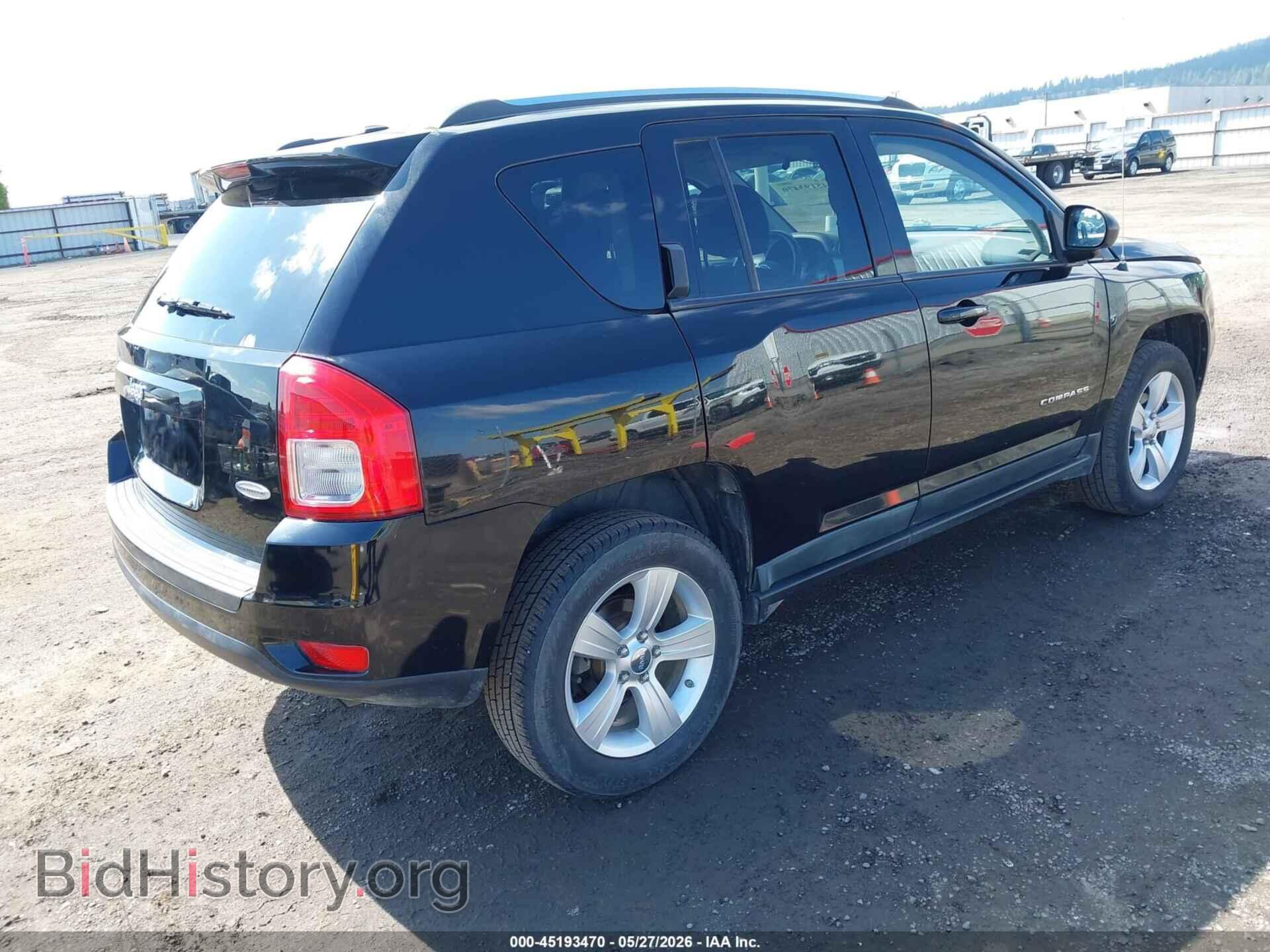 2012 JEEP COMPASS - VIN: 1C4NJDEB7CD511500 - Photo 4