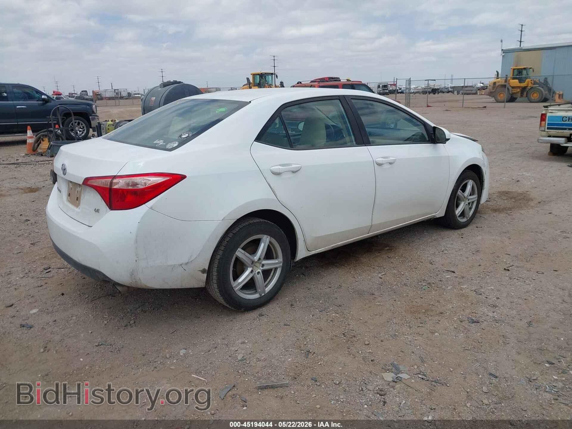 2017 TOYOTA COROLLA - VIN: 5YFBURHE8HP610103 - Фото 4