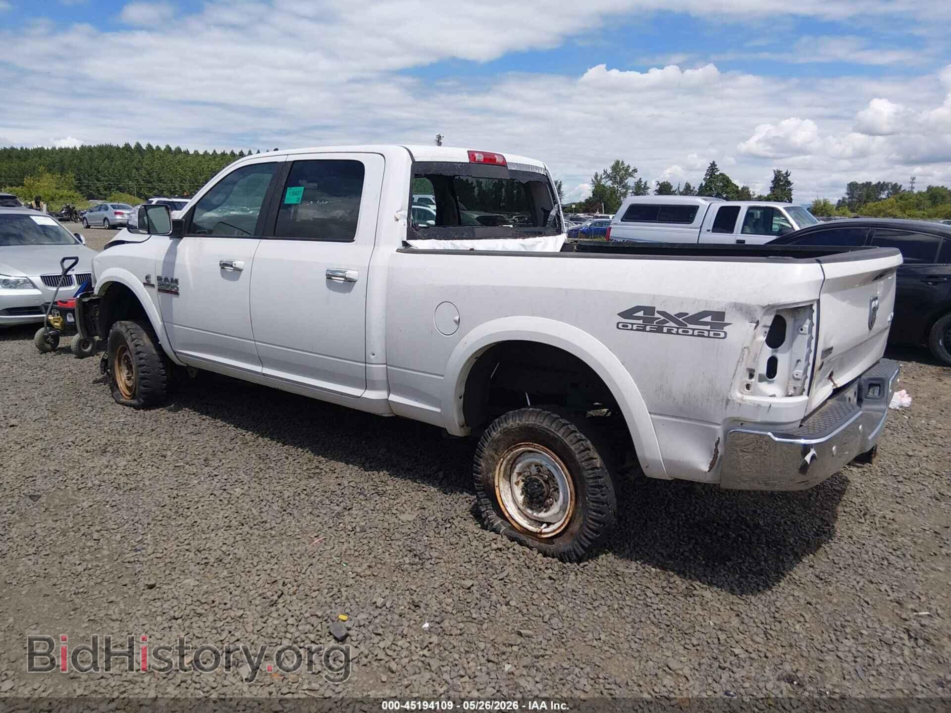 2017 RAM 2500 - VIN: 3C6UR5FL3HG531987 - Photo 3