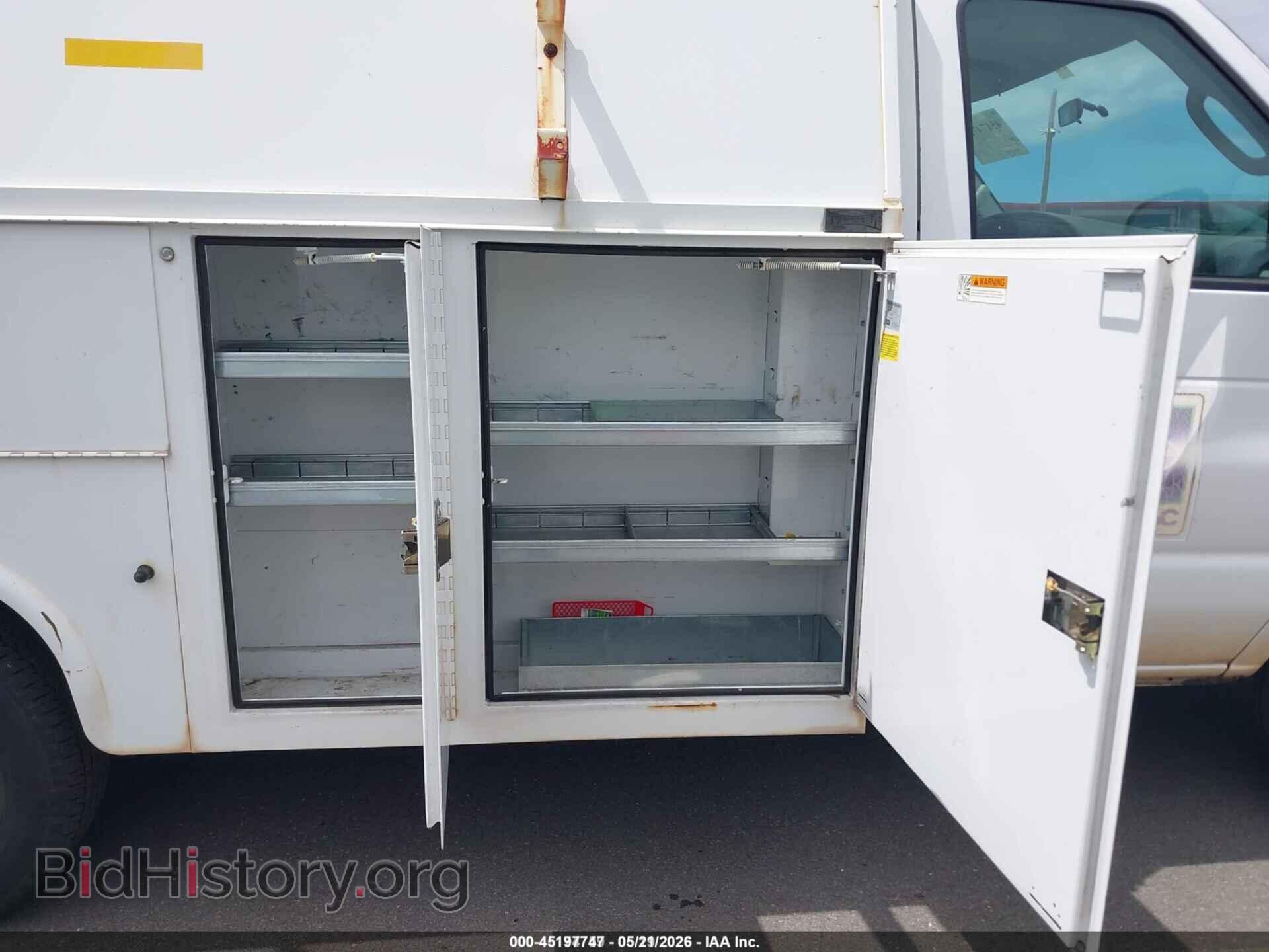 2006 FORD E-350 CUTAWAY - VIN: 1FDSE35L86HB37899 - Фото 8