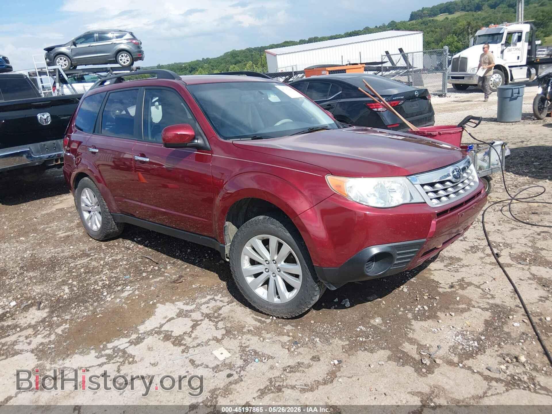 Photo JF2SHBDC2CH460611 - SUBARU FORESTER 2012