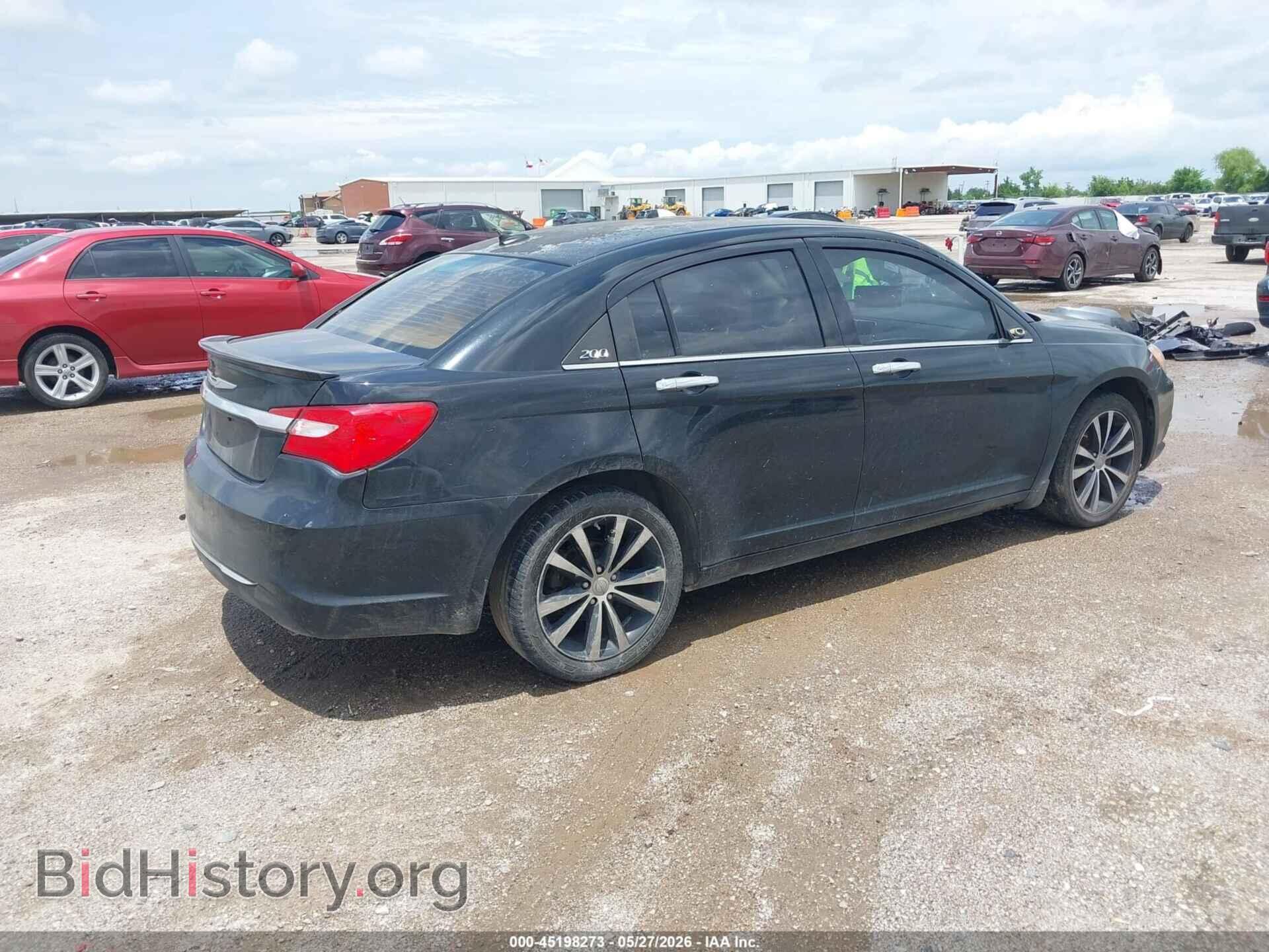 2013 CHRYSLER 200 - VIN: 1C3CCBCG8DN526995 - Photo 4