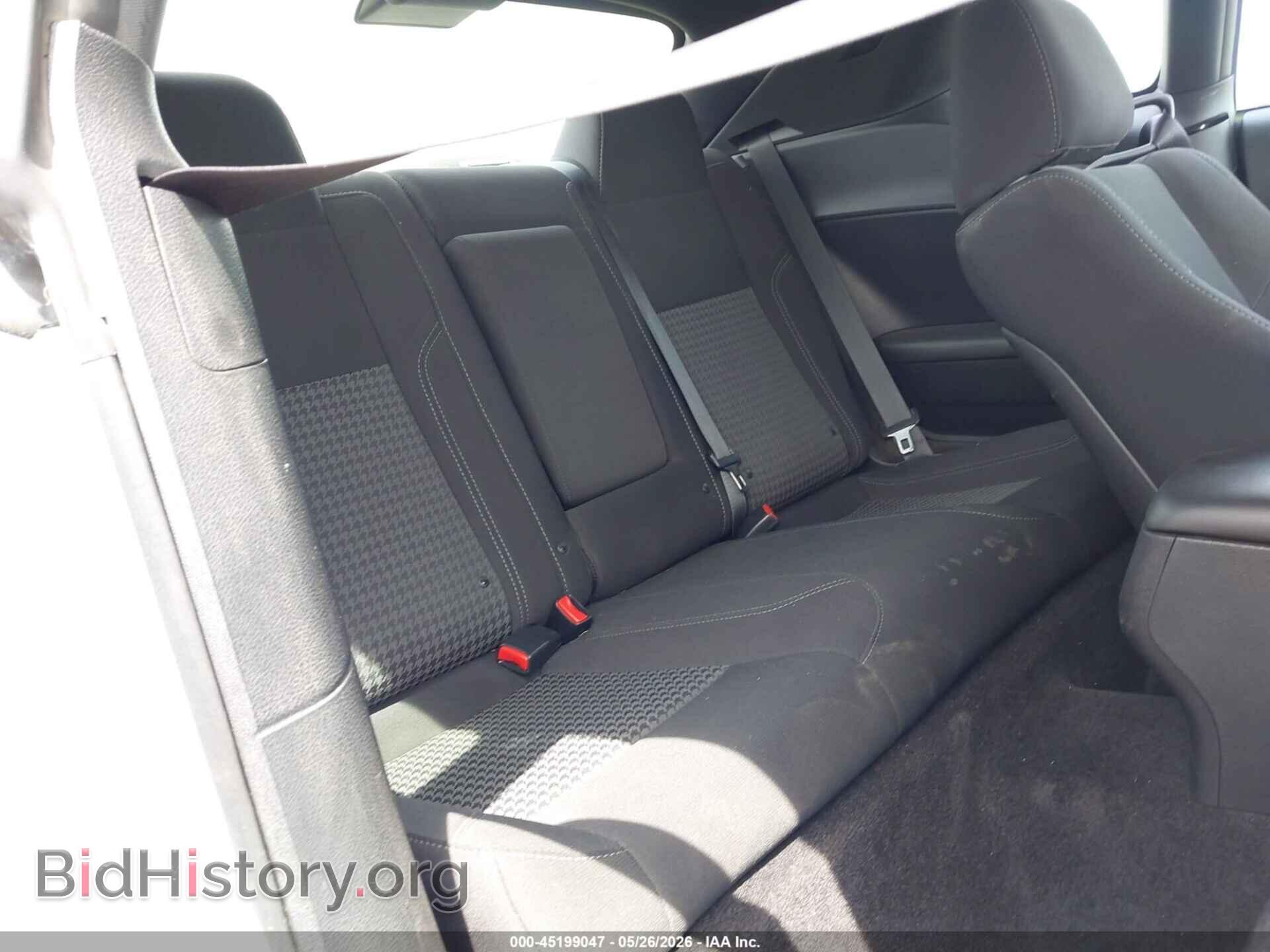2016 DODGE CHALLENGER - VIN: 2C3CDZAG6GH202854 - Photo 8