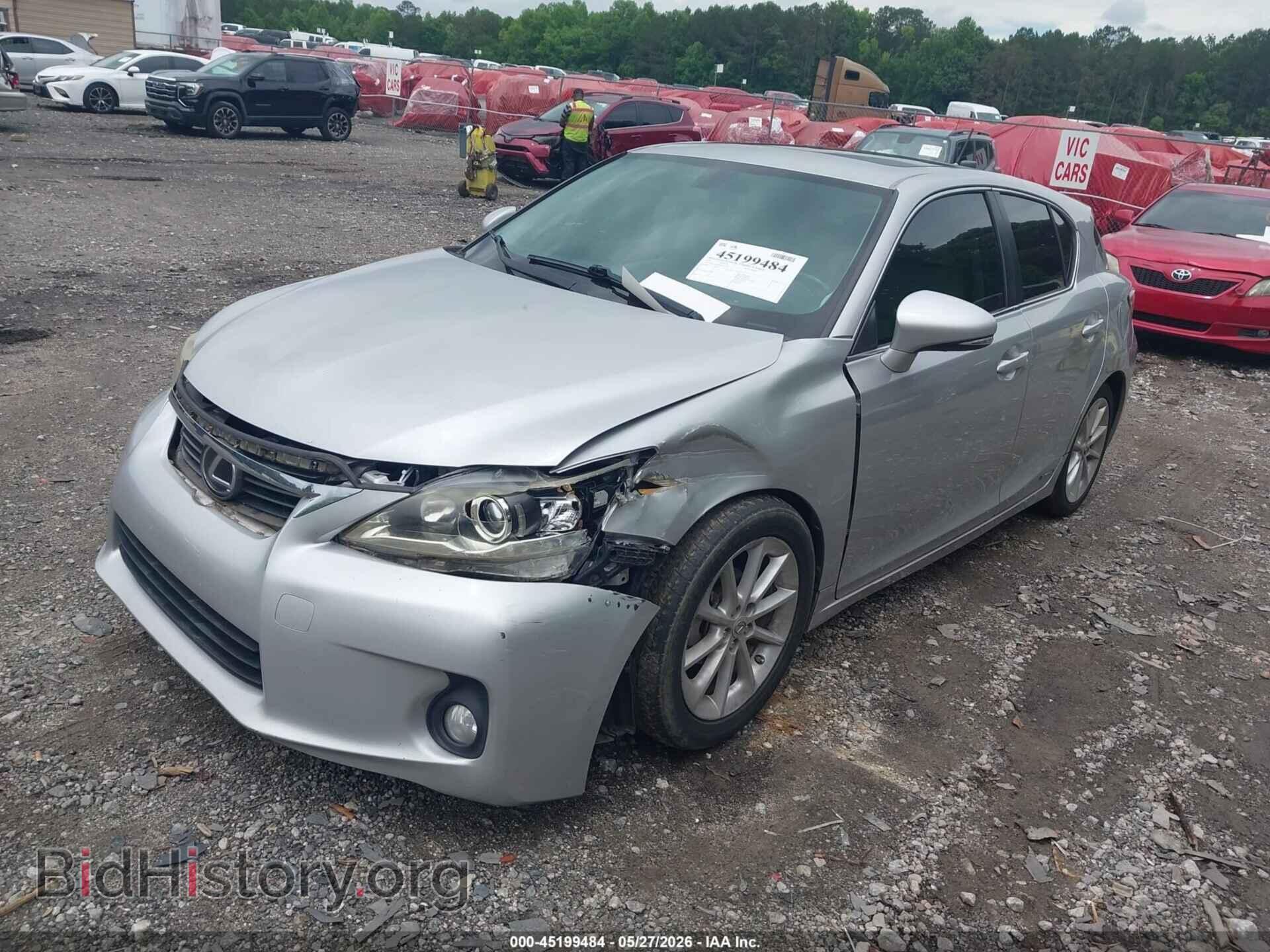 2011 LEXUS CT 200H - VIN: JTHKD5BH9B2015132 - Фото 2