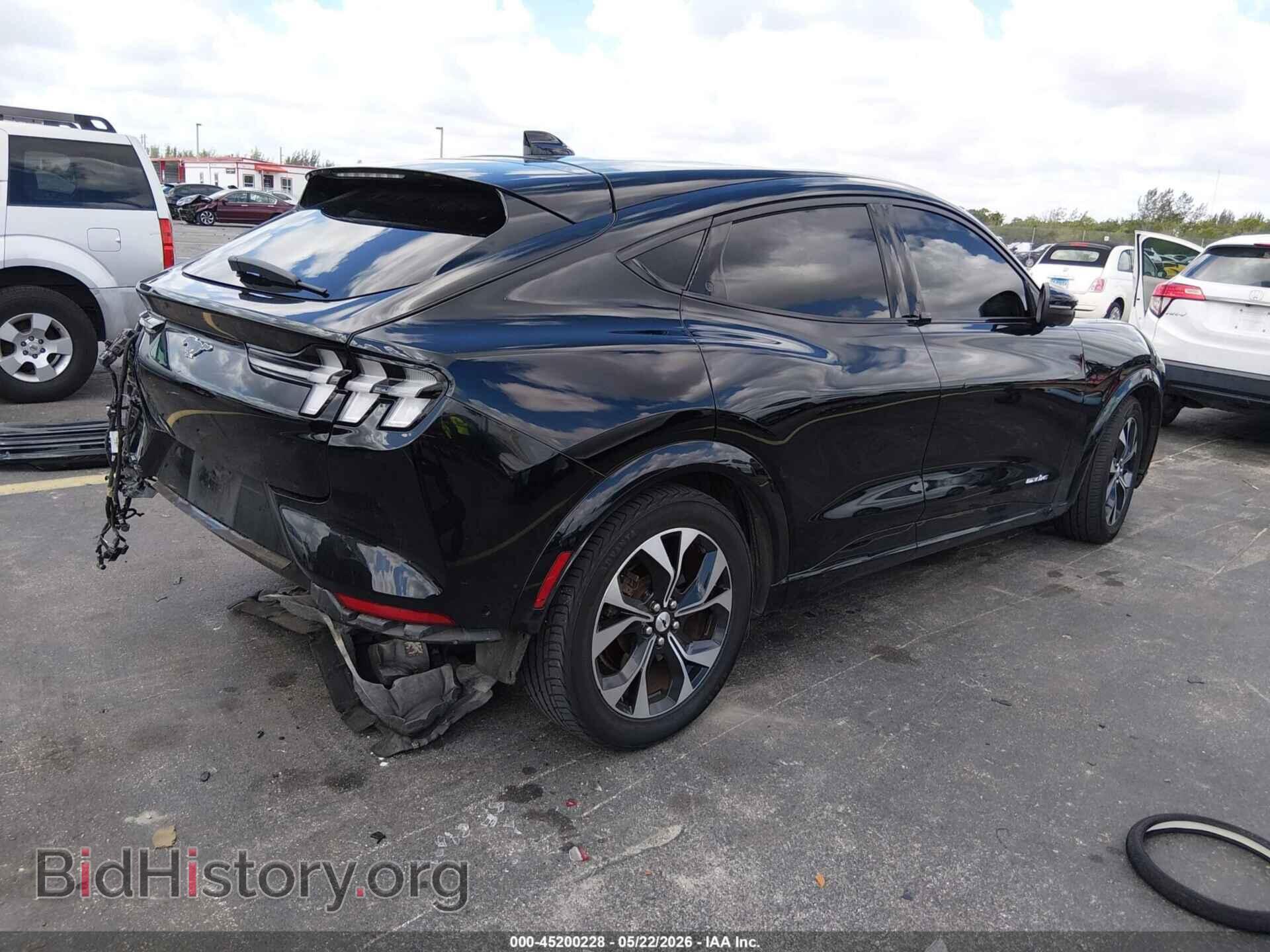 2021 FORD MUSTANG MACH-E - VIN: 3FMTK3RM2MMA24121 - Фото 4