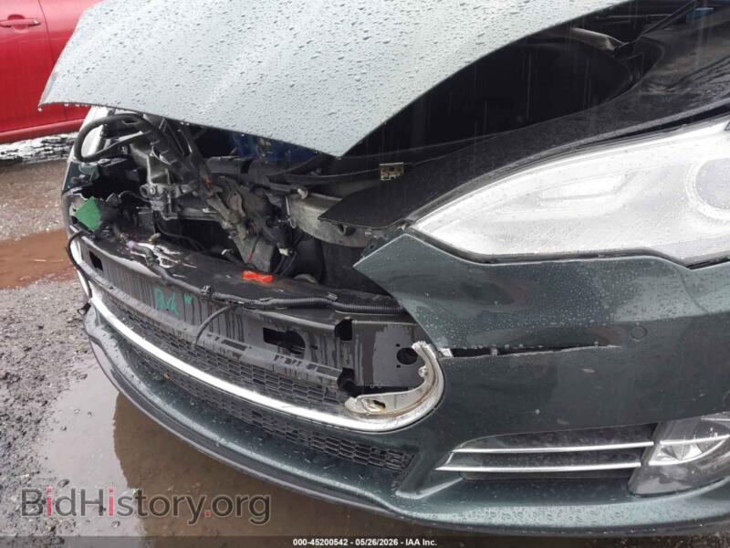 2014 Tesla MODEL S (VIN 5YJSA1H10EFP49396) — photo 6 of 19